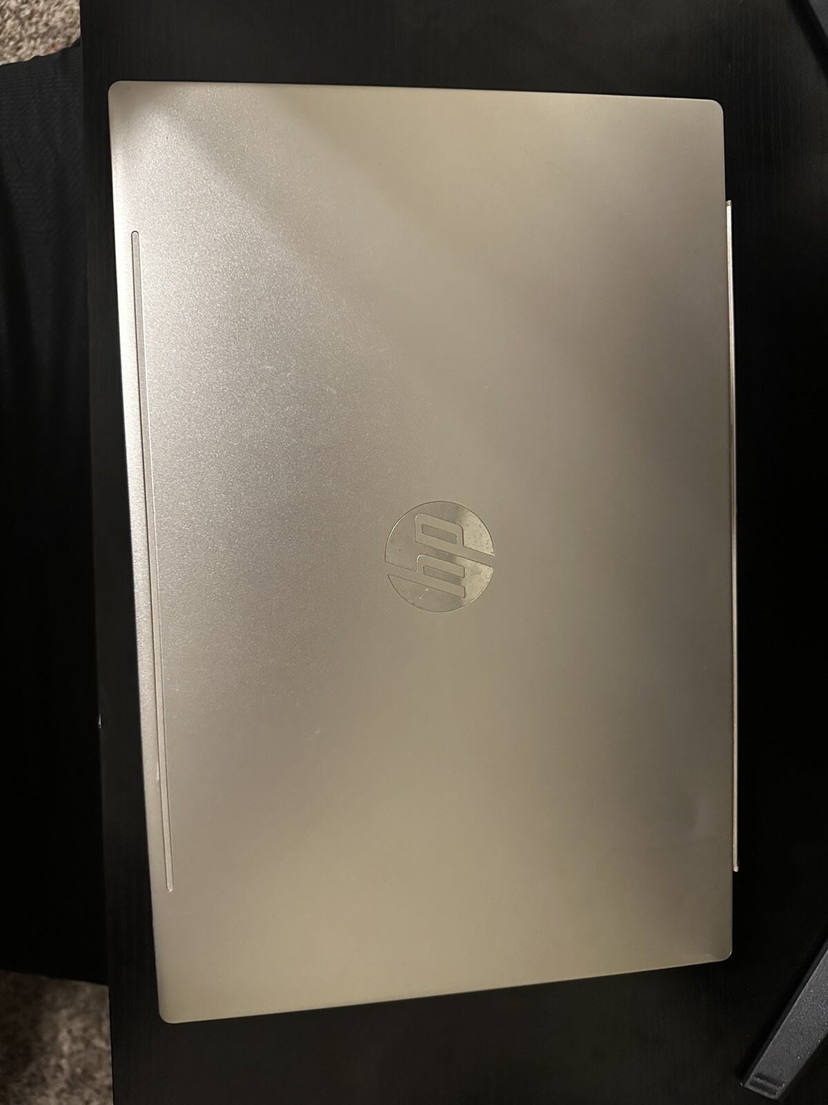 HP Pavilion 15-cs3055wm Laptop-G89IG7S9