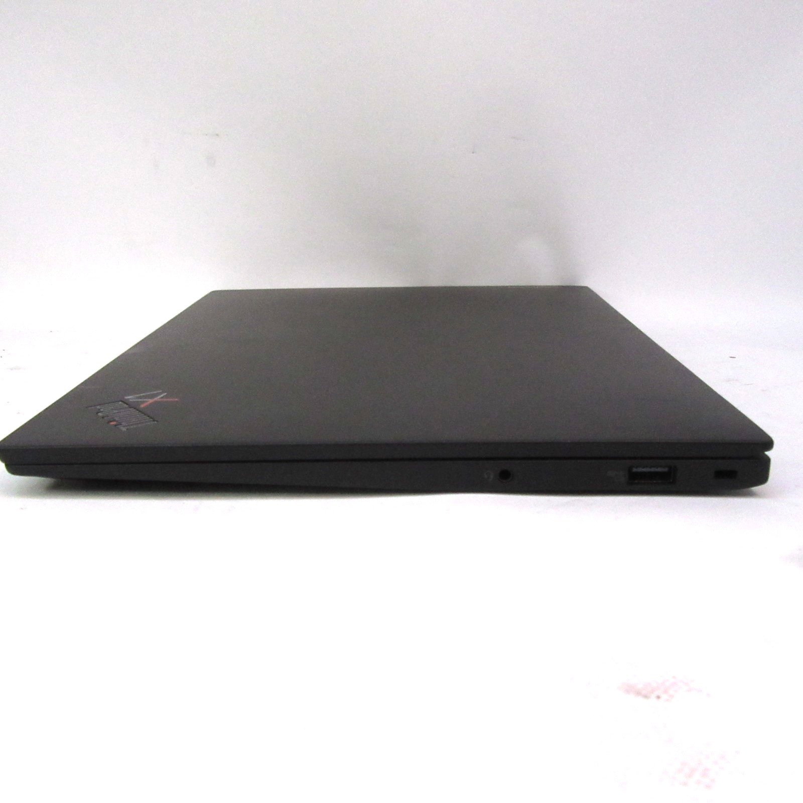 Lenovo Thinkpad X1 Carbon Gen 10 14″ TOUCH i7-1270P 16GB DDR5 128GB SSD T12-C8