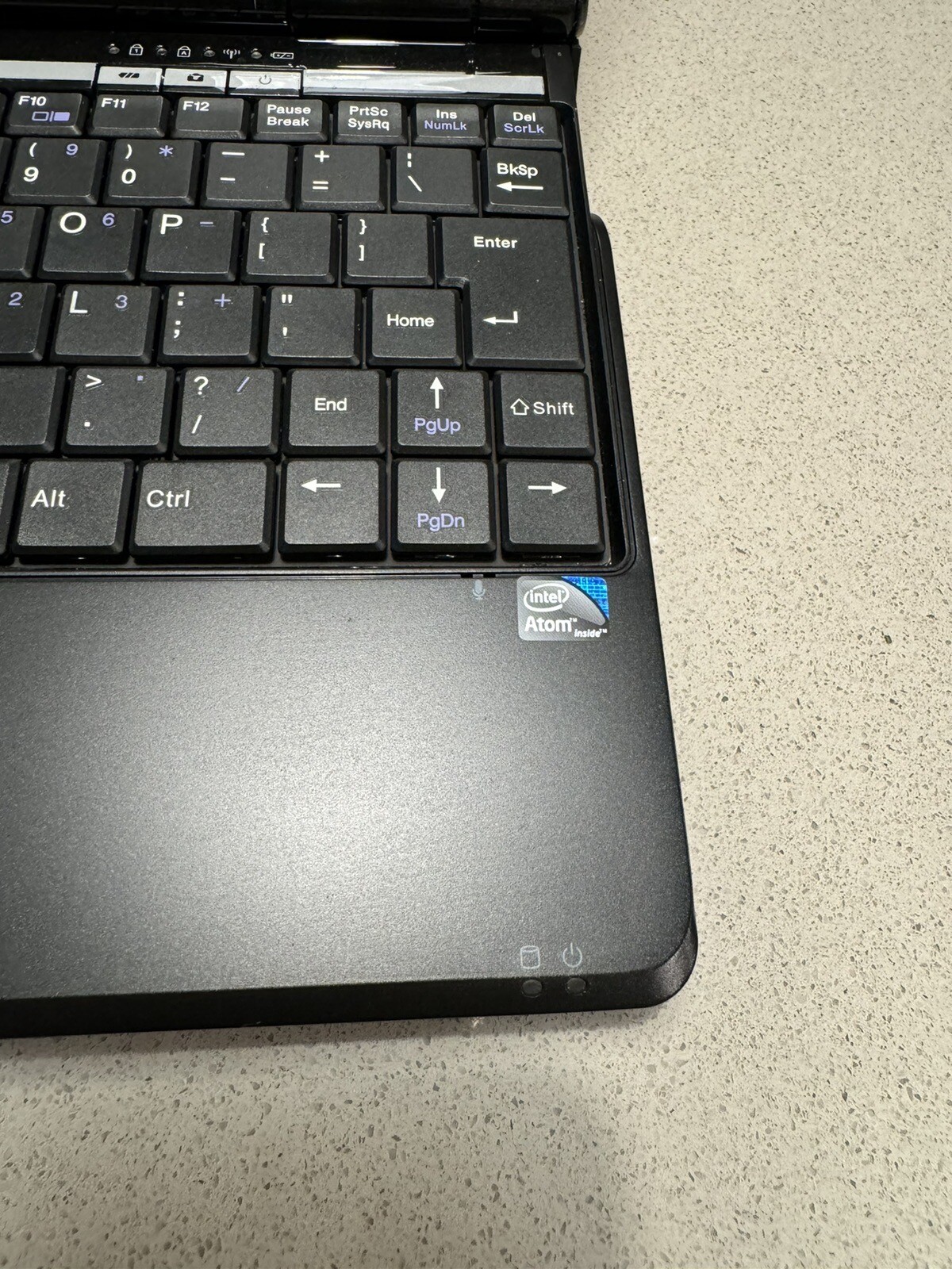 Velocity Micro NoteMagix M10 A82 Computer Windows XP Atom N270