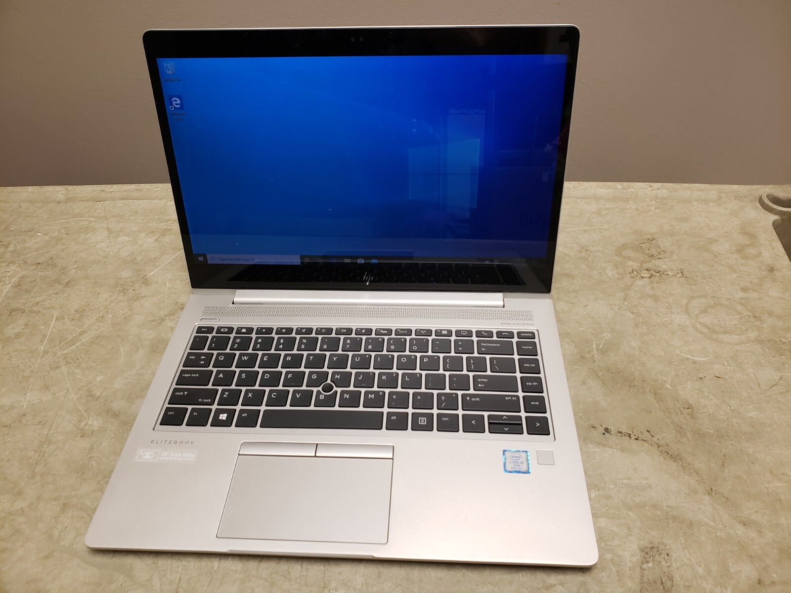 HP EliteBook 840 G5 laptop Touchscreen w/power adapter