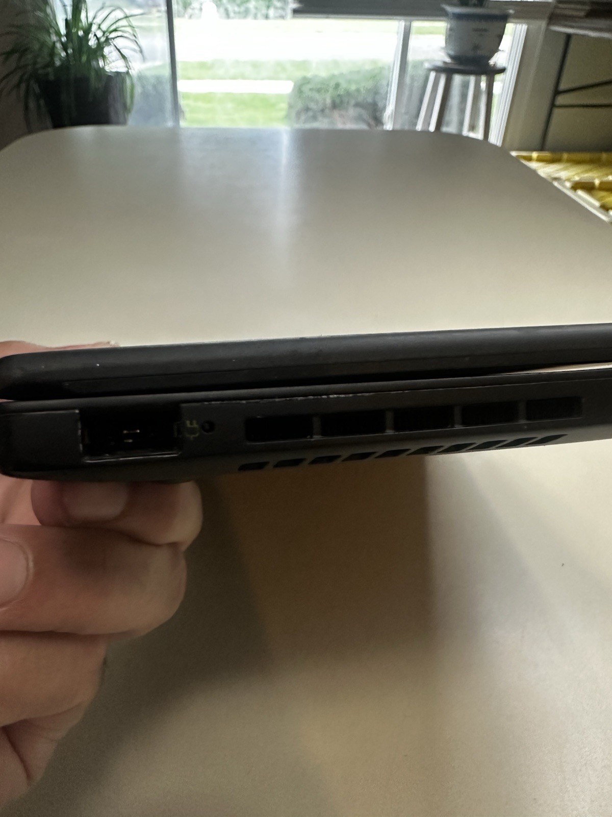 Lenovo ThinkPad X1 Carbon Intel Core i5 vPro. Read