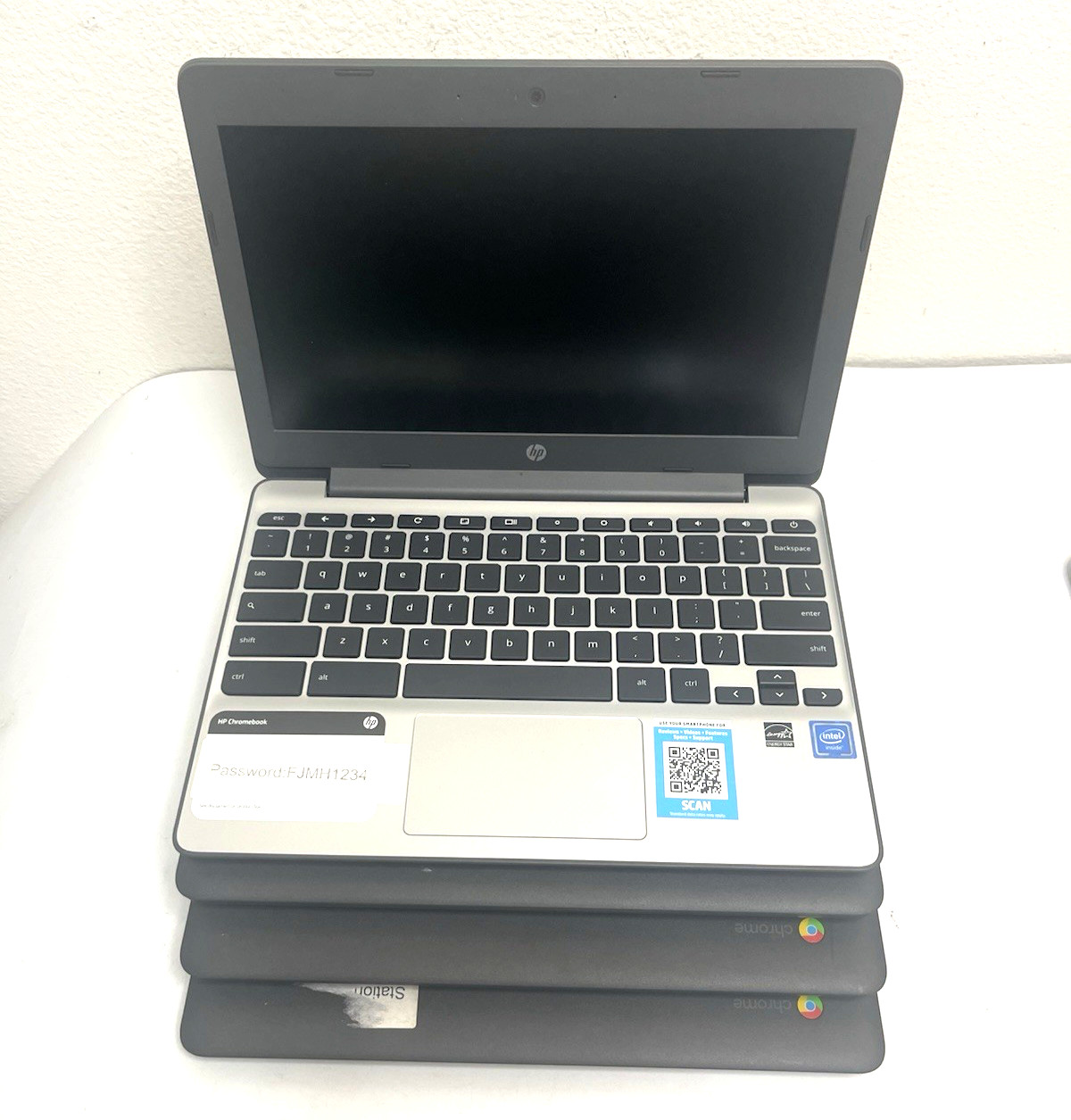 HP Chromebook 11-V010NR 11.6″ Intel Celeron N3060, 1.6 GHz 4GB RAM, 16GB 4Pcs
