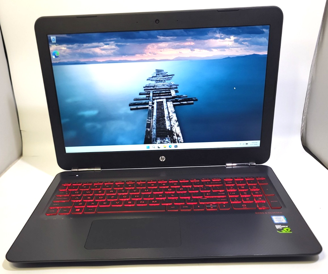 HP Omen 15t-ax000 Core i7-6700HQ 2.6Ghz 16GB RAM 240GB SSD 15.6″ LCD Windows 11