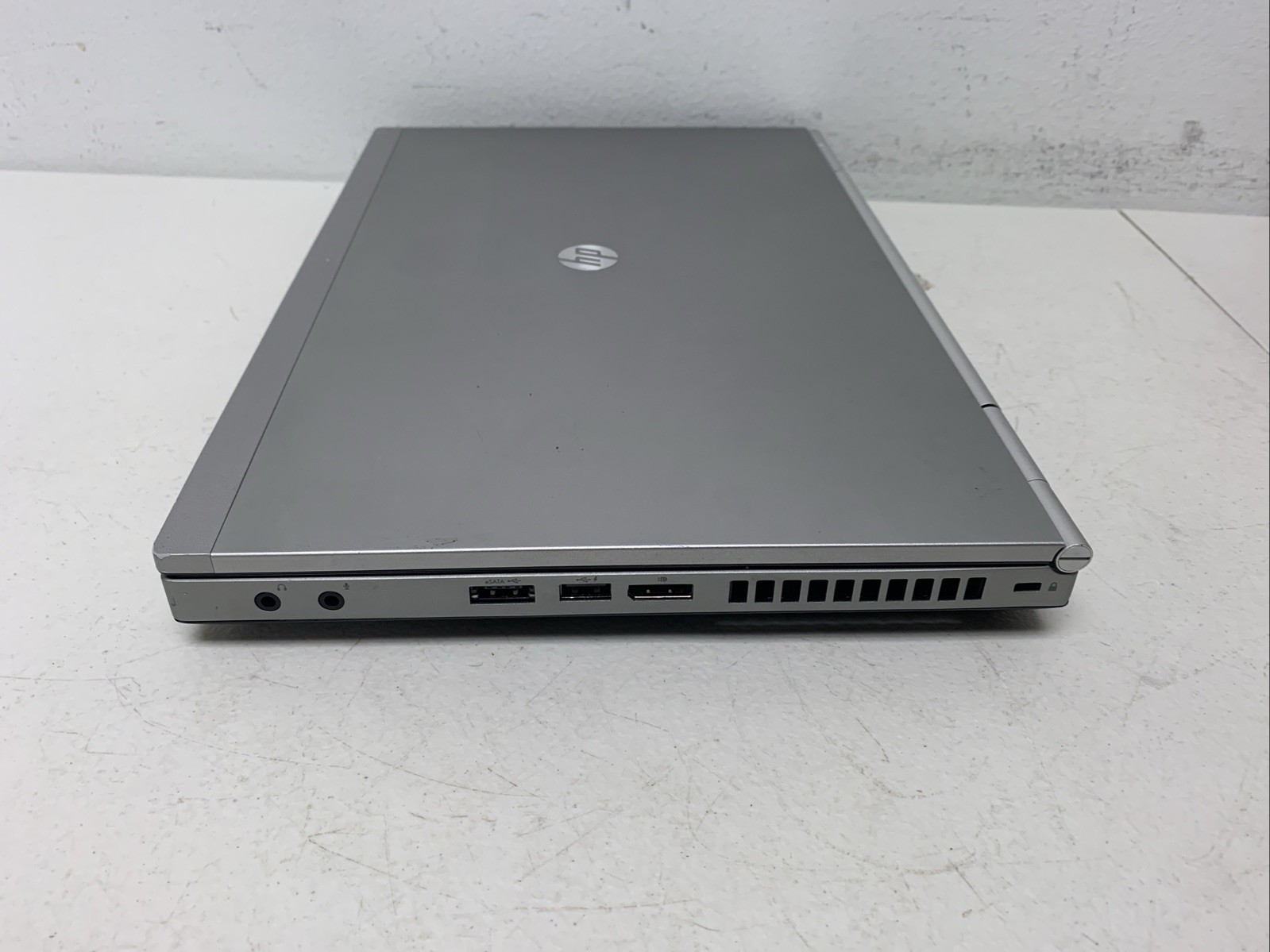 HP EliteBook 8470p 14″Intel Core i5-3340M 8GB Ram 128gb SSD Windows 10 Pro