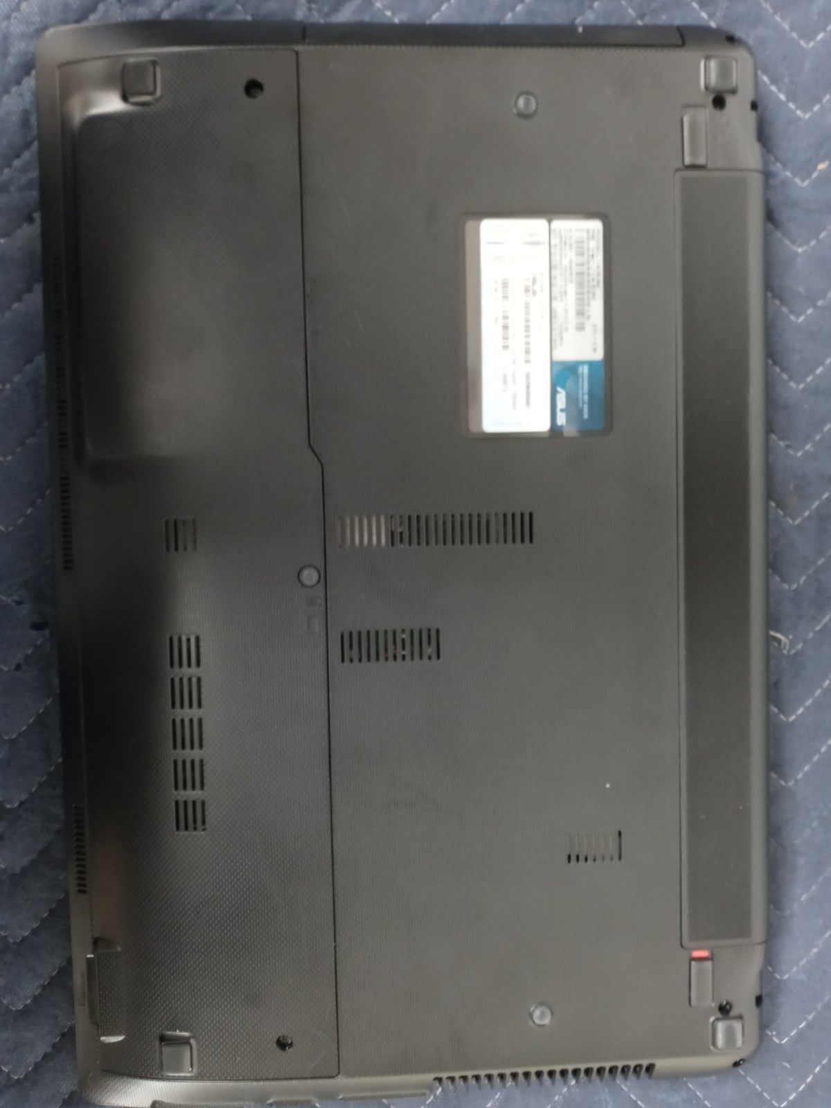 ASUS K53E Laptop FPONW 4GB PENTIUM B940 2.0GHZ No Charger/HD/OS VIEW PIC