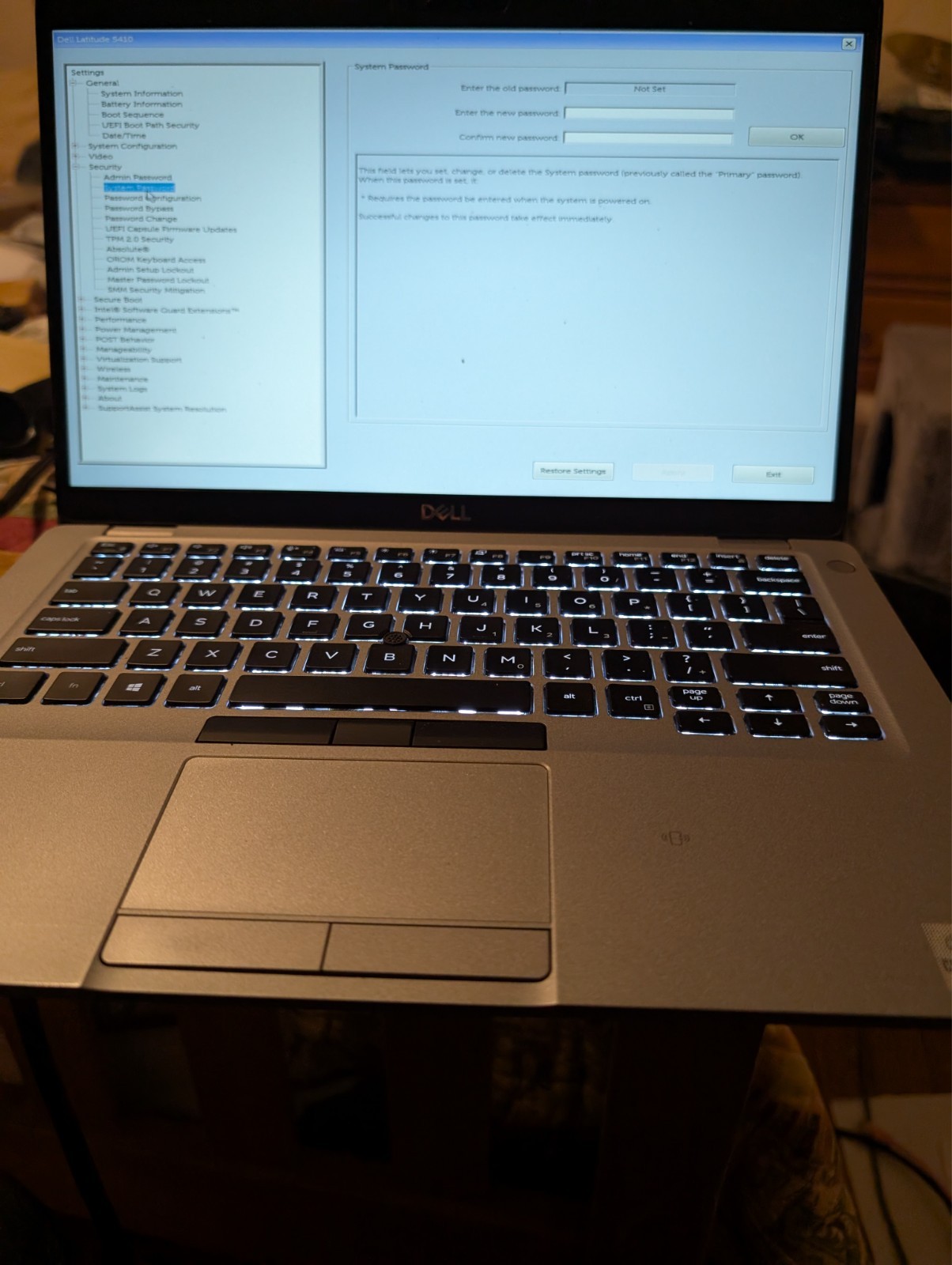 Dell Latitude 5410 14″ Laptop i7-10610U 8GB RAM 256 GB SSD Win11 Pro WIFI BT