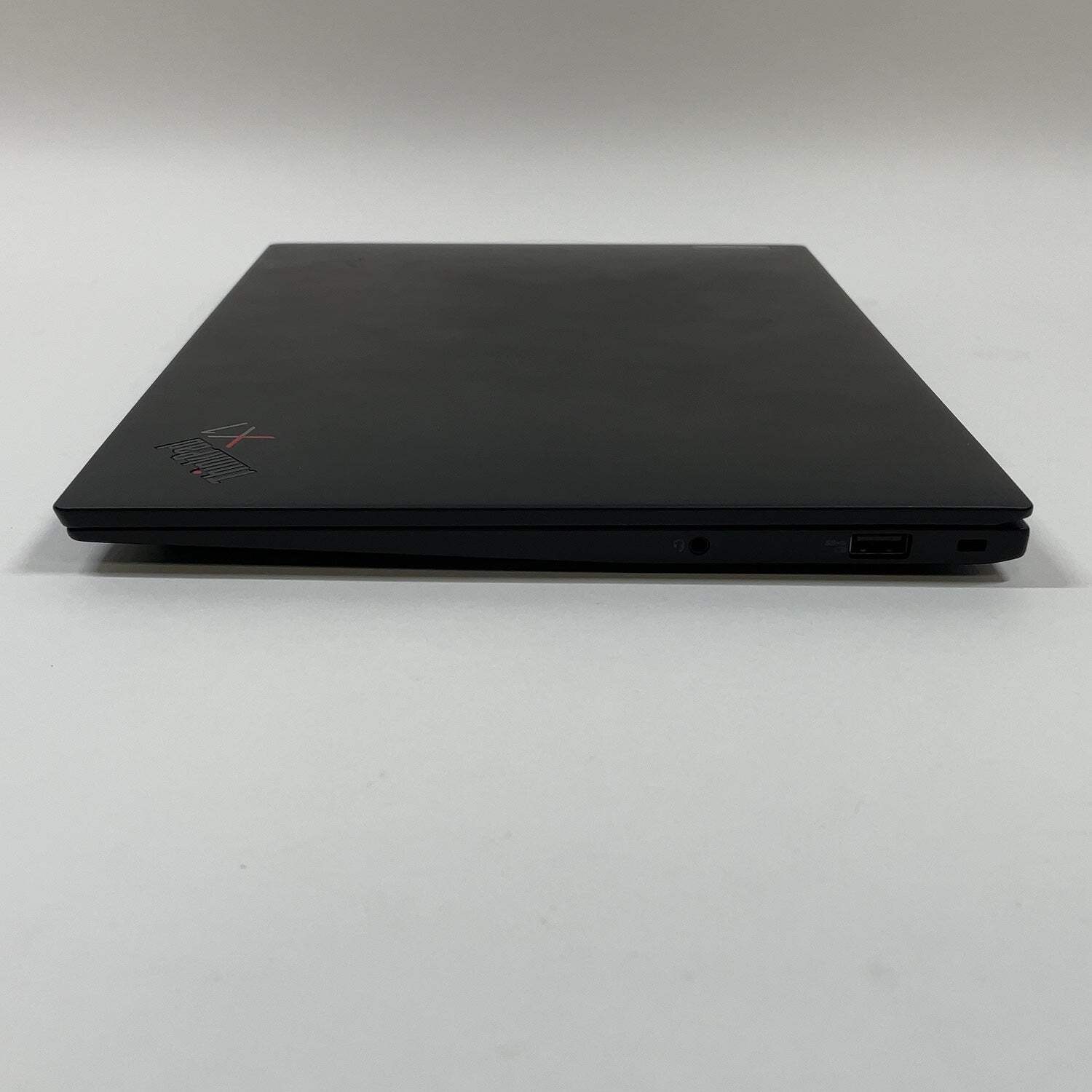 Lenovo ThinkPad X1 Carbon Gen 11 21HMCTO1WW 14″ i7-1370P 1.9GHz 32GB RAM 4TB SSD