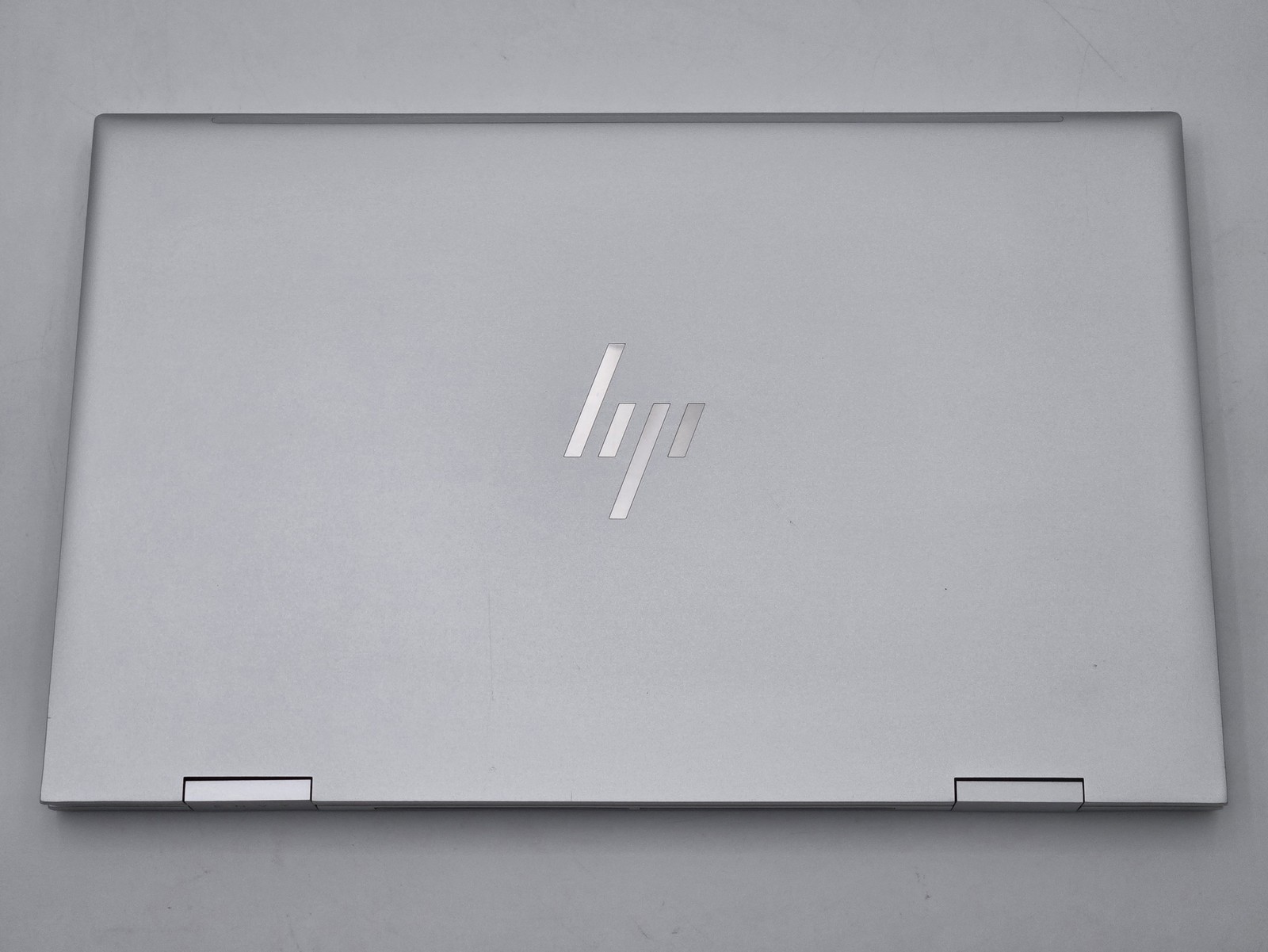 HP Envy x360 15-es2083cl 2-in-1 15″ FHD Touch I7-1260P 1TB 16GB W11 Backlit 75Hz