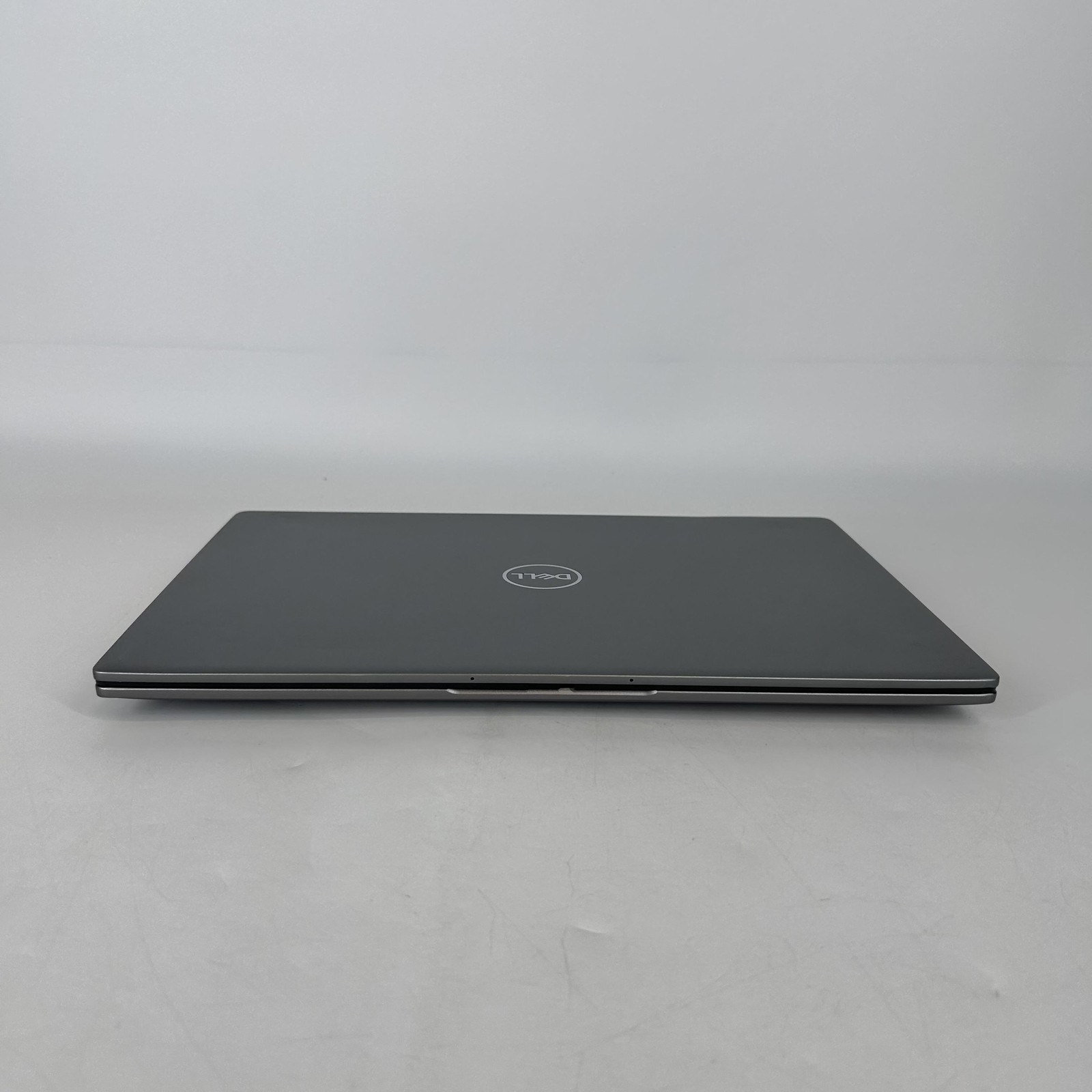 Dell Latitude 7450 14 Gray QHD+ TOUCH 3.8 GHz Ultra 7 165H 32GB 256GB SSD Good