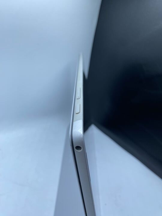 FOR PARTS Microsoft Surface Pro 4 Intel Core i5-6300U @2.4GHz 4GB RAM 128GB SSD