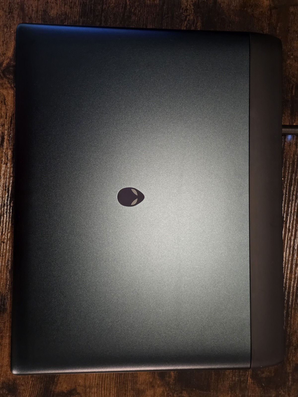 Dell Alienware 18 Area-51 Gaming Laptop Ultra 9 8TB 4TBx2 64GB RTX 5090 + Extra