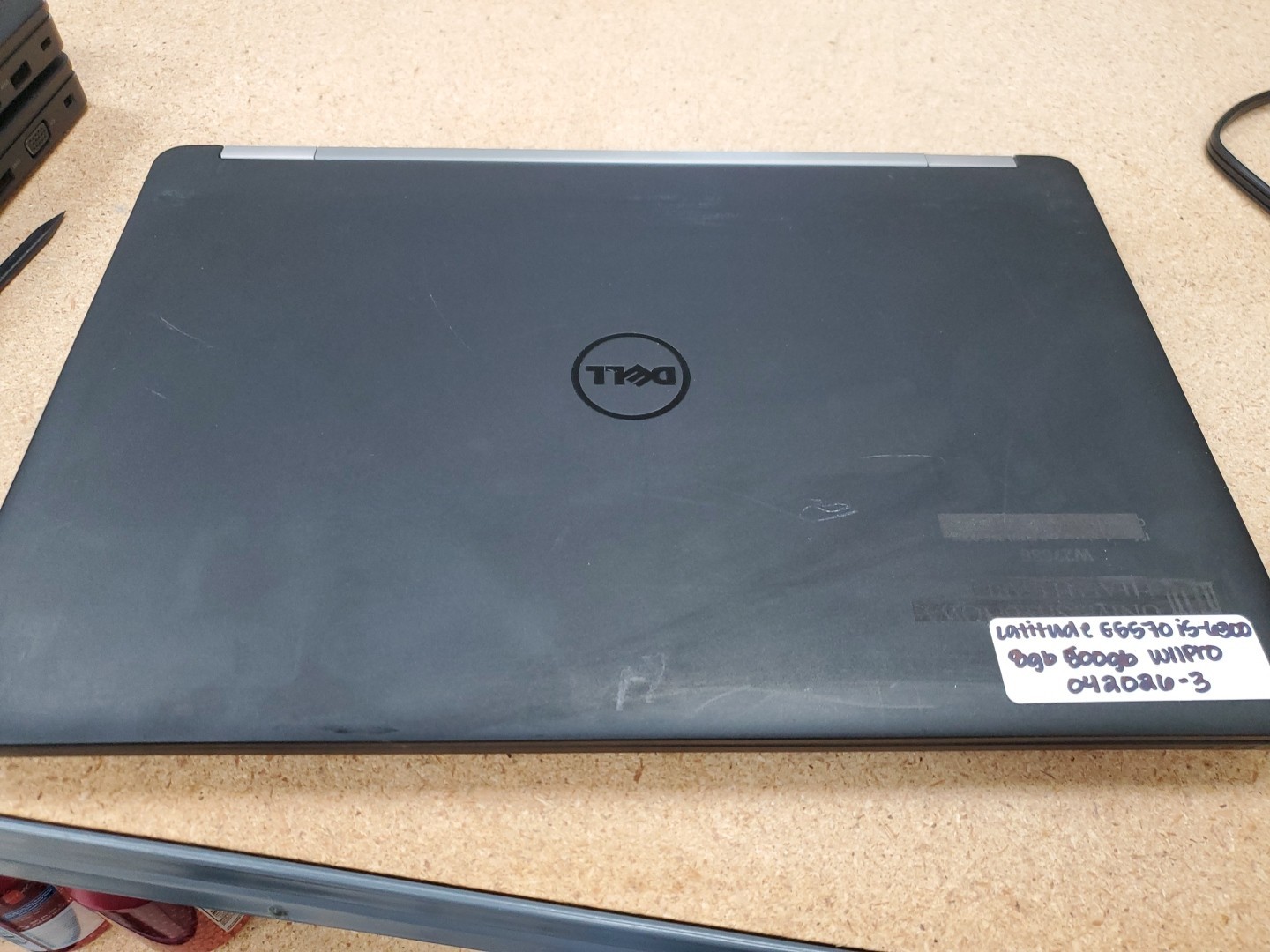 Dell Latitude E5570 15.6″ (500g SSD, Intel Core i5 6th Gen., 8GB) 042026-3