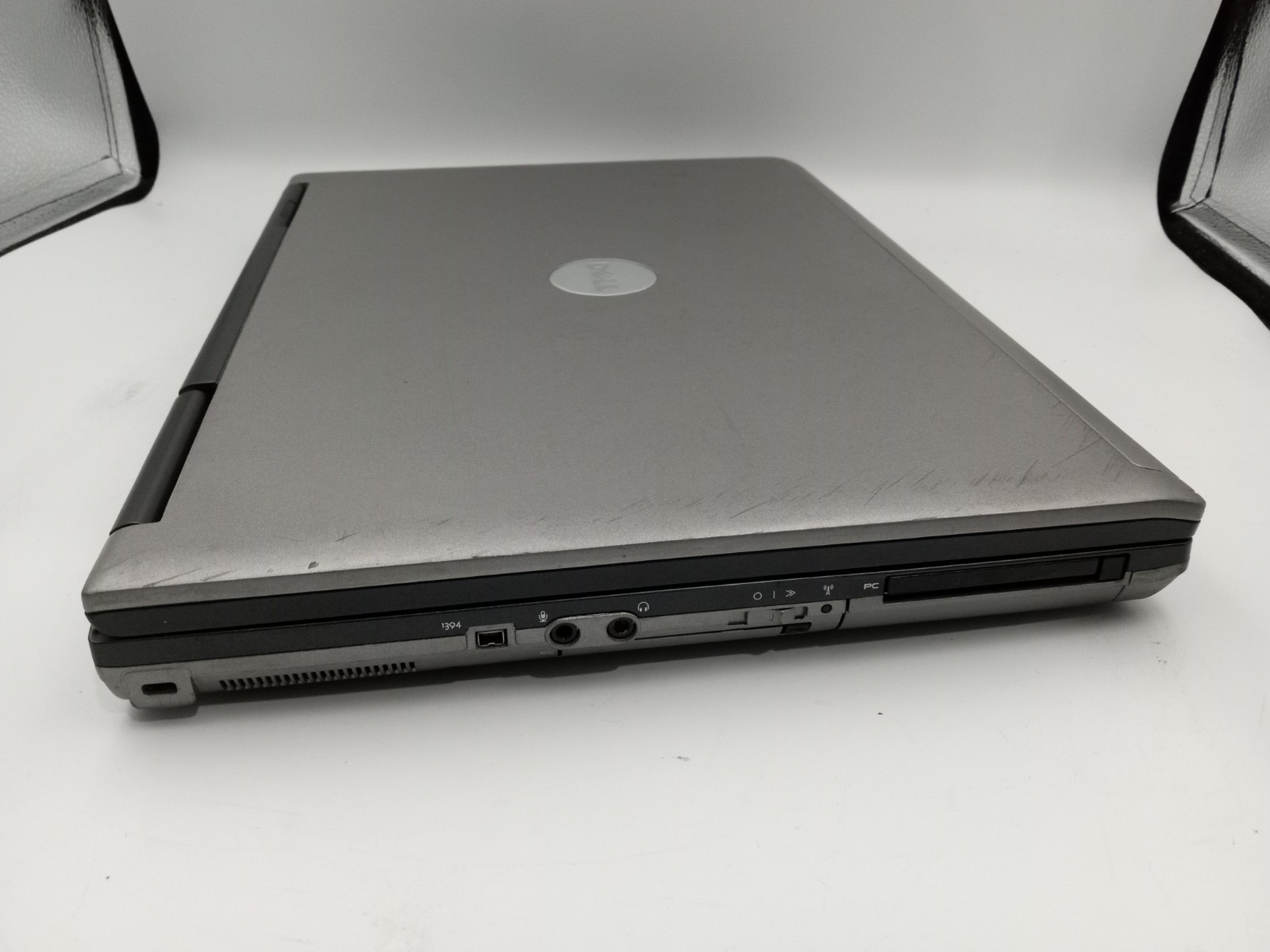 Dell D830 15″ Laptop Intel C2D 3GB RAM 320GB HDD XP RS232 -NO BATTERY -READ -RR