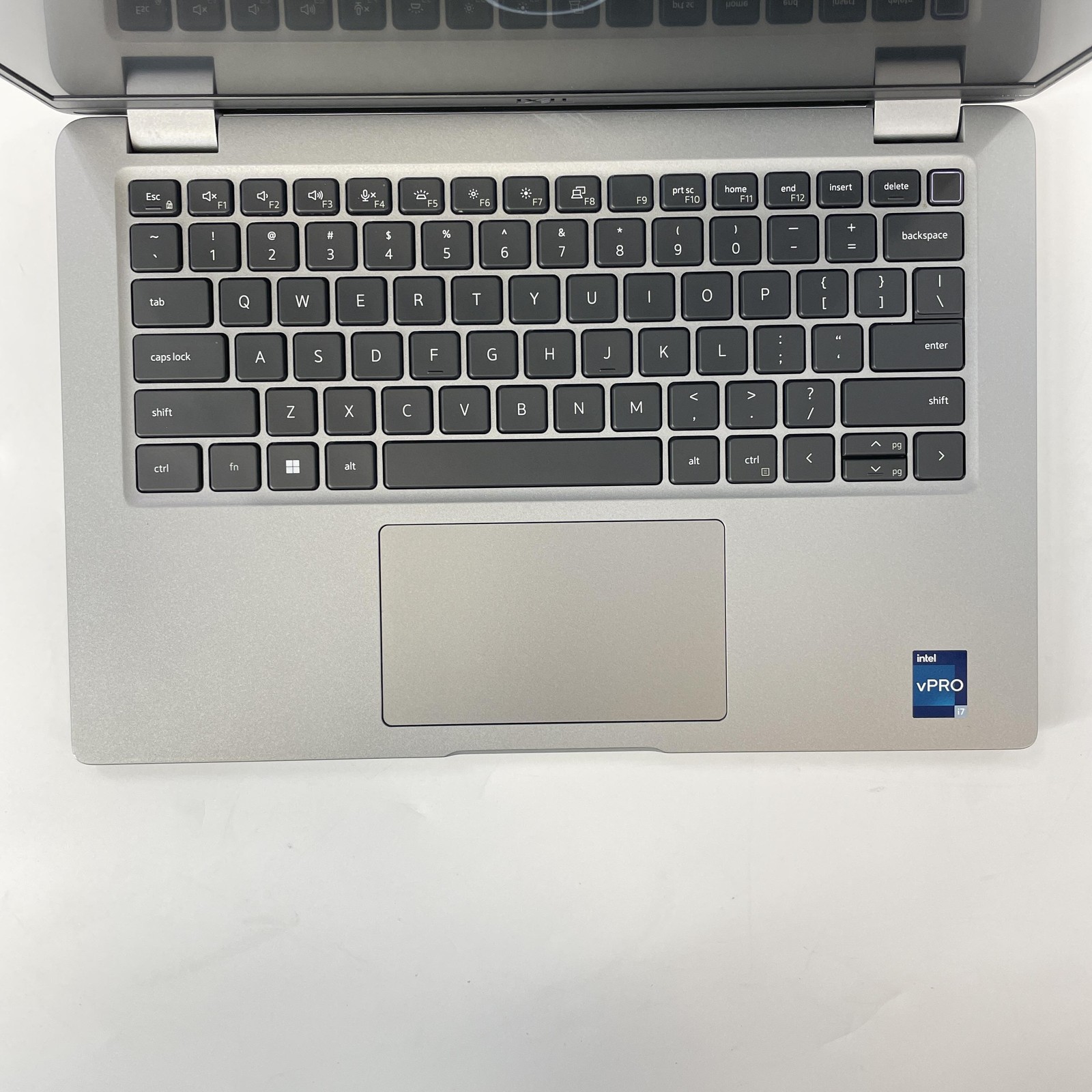 Dell Latitude 5440 14 FHD TOUCH 1.8 GHz i7-1365U 16GB 256GB SSD Very Good