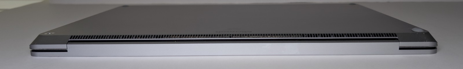 Microsoft Surface Laptop 4 1958 Ryzen 5/8GB-256GB SSD/Radeon Graphics Win11~957~