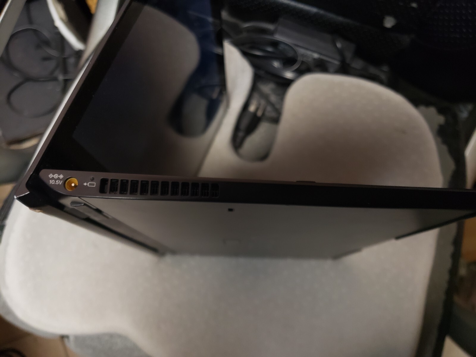 Sony Vaio Ultrabook Slim, small & light Intel i7/8GB/256GB m.2 SSD/11.6 TouchScr