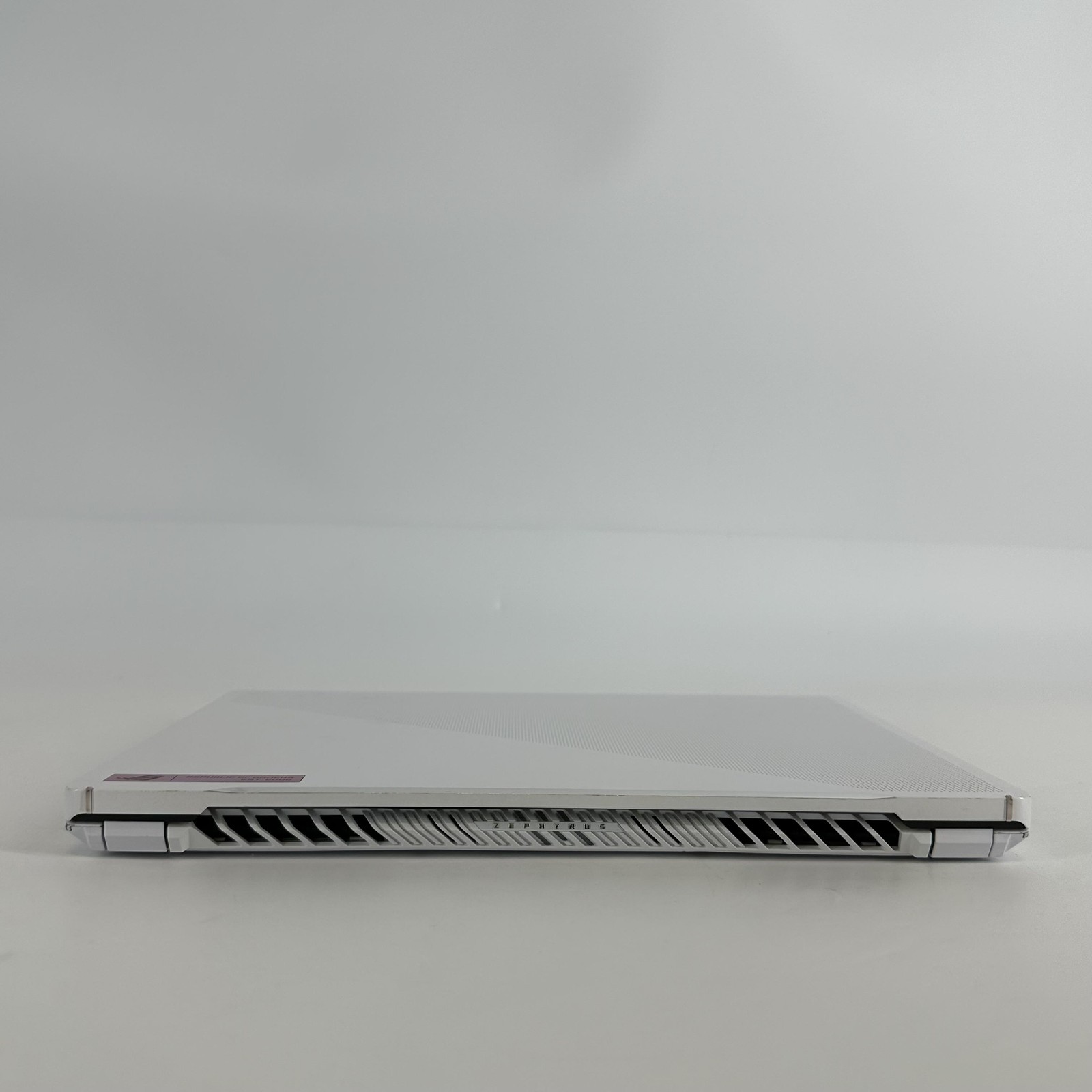 Asus ROG Zephyrus G14 GA402 14 QHD+ Ryzen 9 6900HS 16GB 1TB RX 6700S FRAME SPLIT