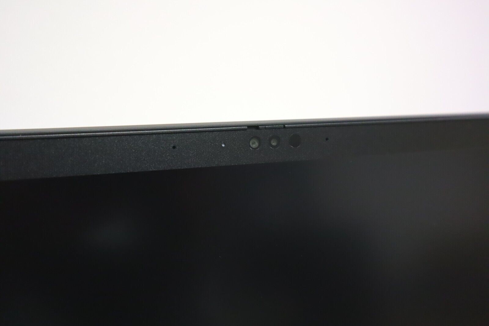 Lenovo Thinkpad T14s G4 AMD Ryzen7-7840U Wuxga Radeon 780M 32GB 4TB Ubuntu Gar