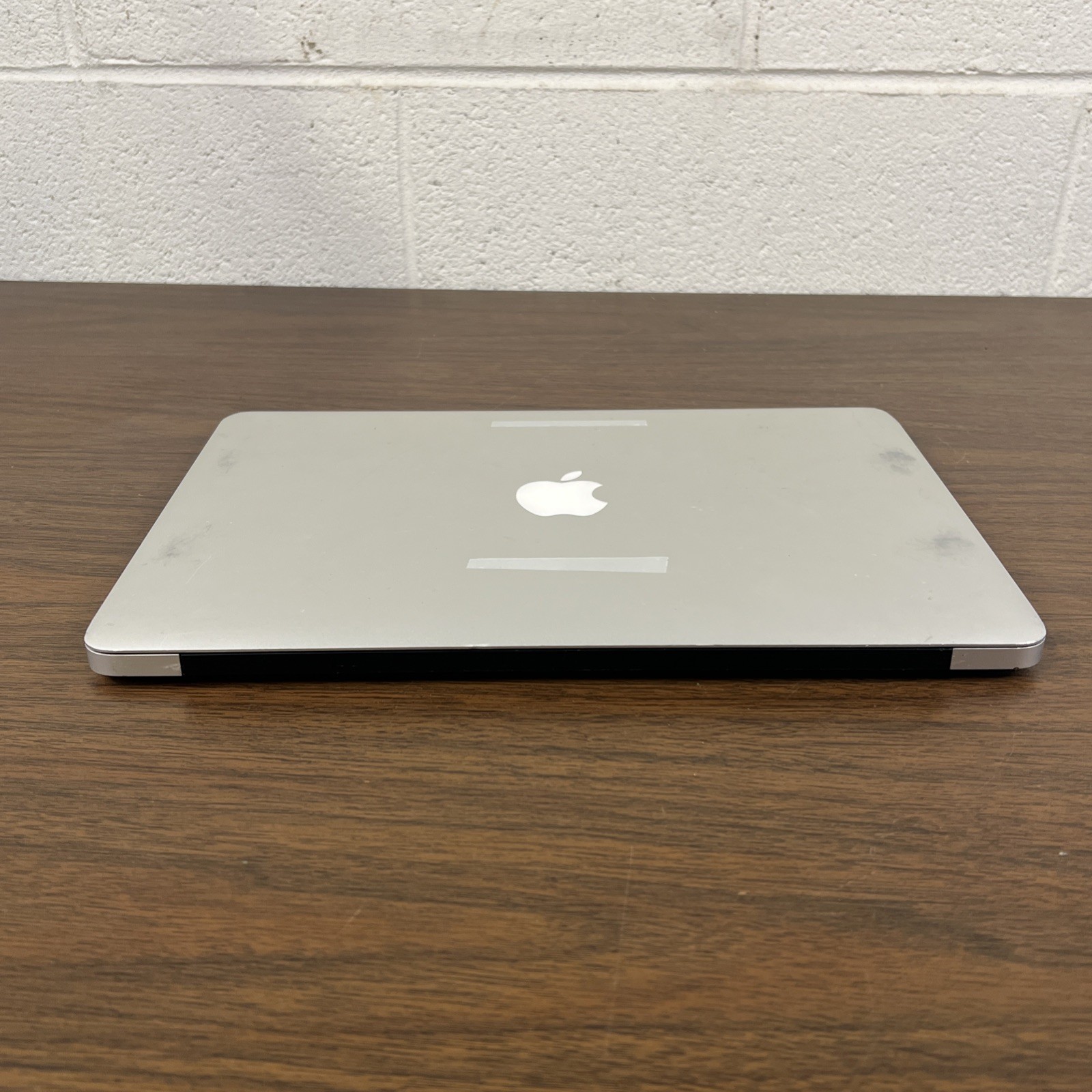 APPLE MACBOOK AIR A1466 128GB 8GB i5 1.3 GHz HD GRAPHICS 5000 ⚠️ READ