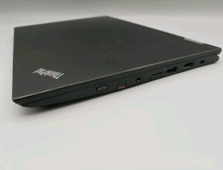 13.3″ LENOVO X380 i5-8250U 8GB RAM 256GB SSD Notebook