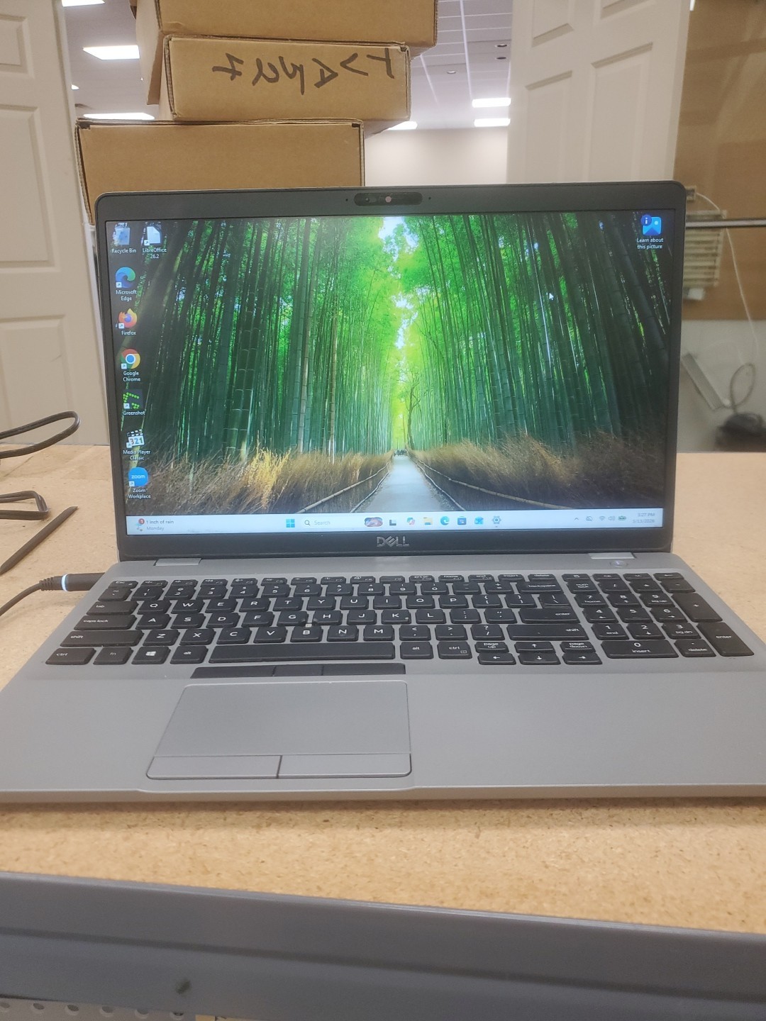 Dell Precision 3550 Laptop – i5-10310U 8GB 256GB SSD 15.6″ 051326-1
