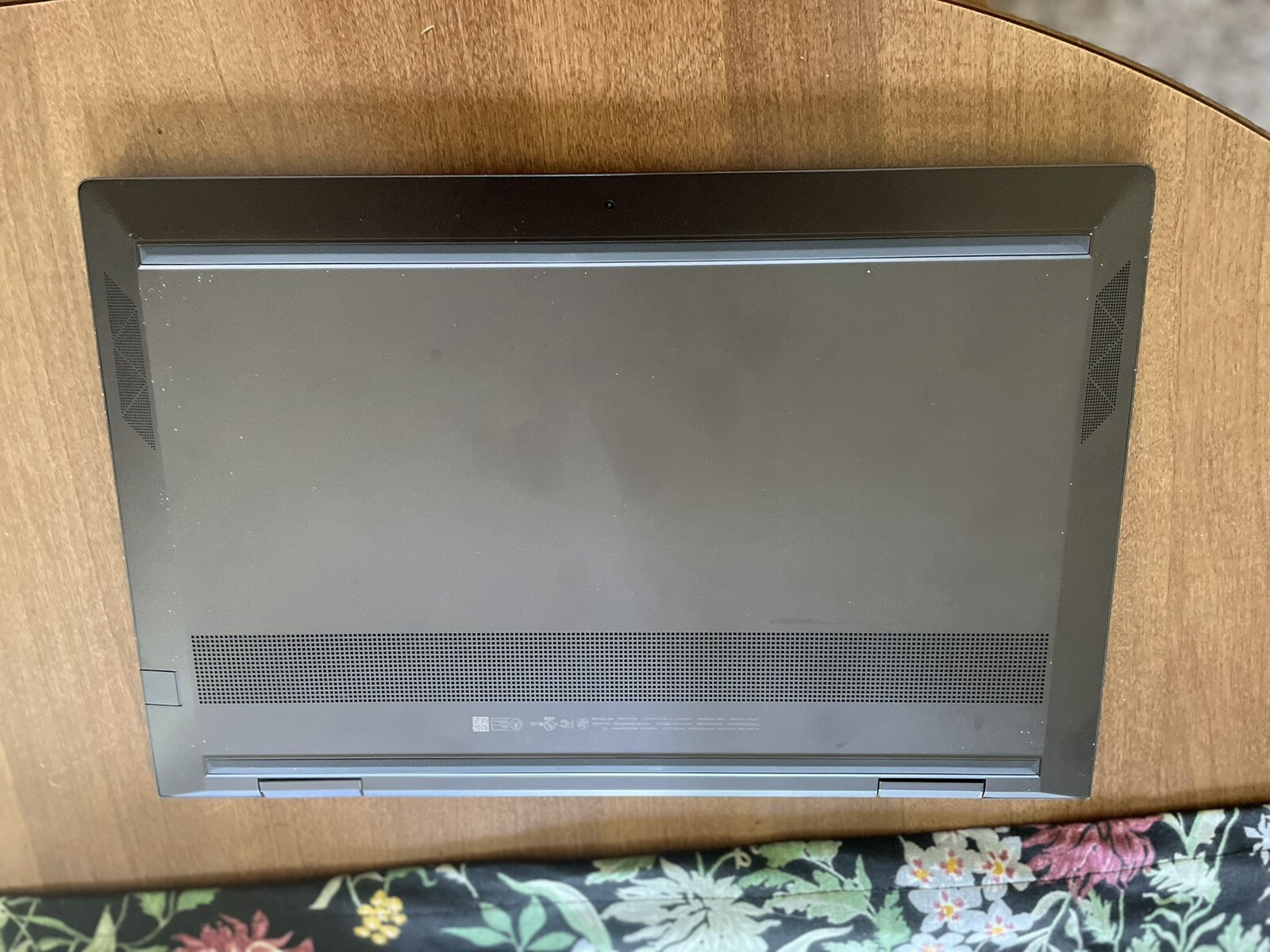 HP ENVY x360 15.6″ (256GB SSD, AMD Ryzen 5, 4.30 GHz, 8GB) Notebook/Laptop -…
