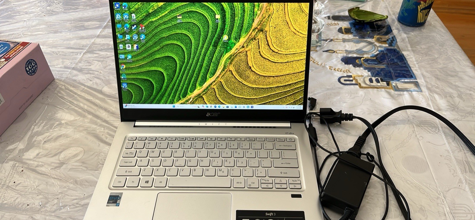 Acer Swift 3 Slim Laptop – Fast, Lightweight, Perfect for School/Work!