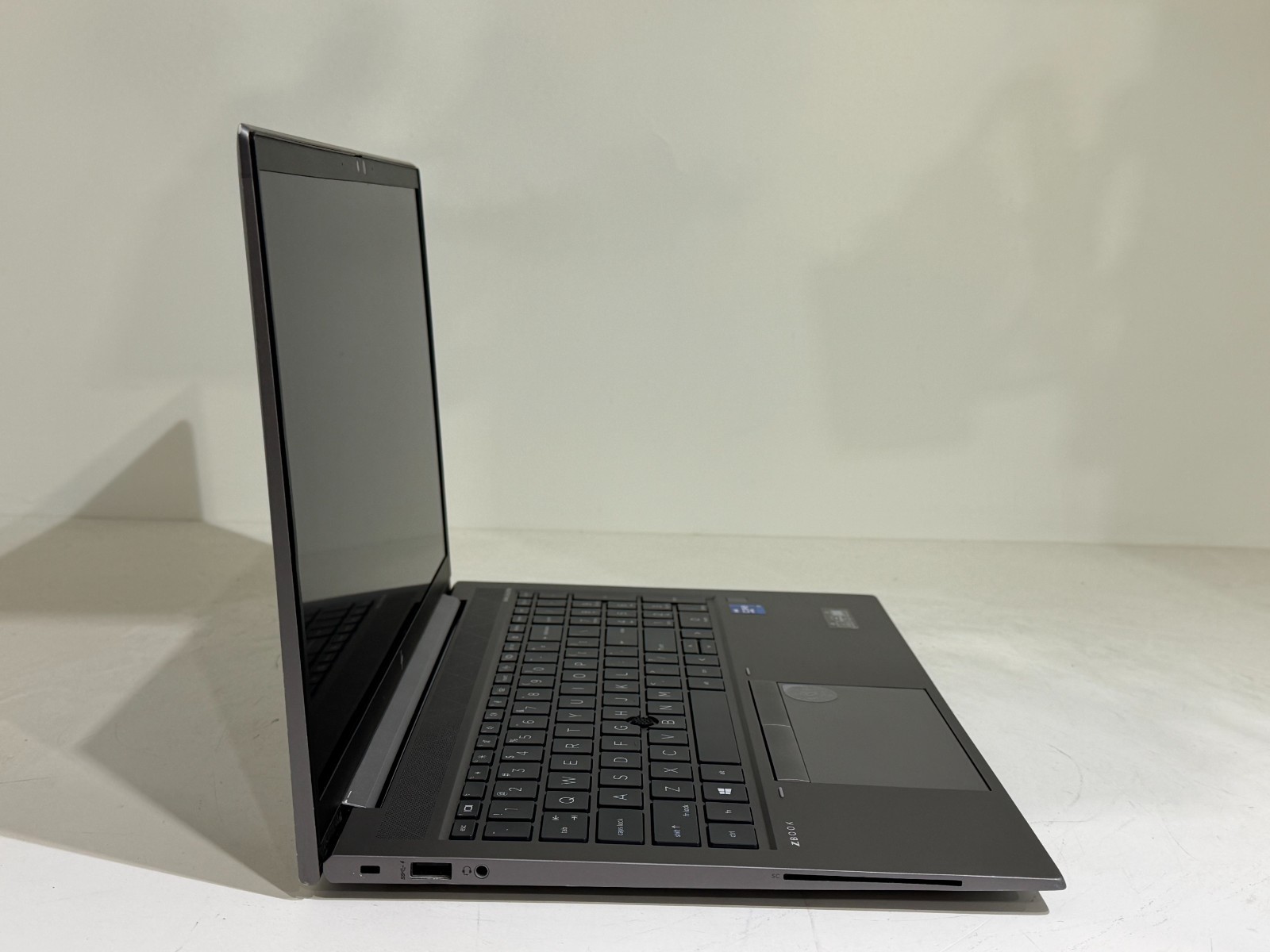 HP ZBook Firefly 15 G8 Mobile WorkStation i7-1185G7 16GB RAM 256GB SSD Win 11