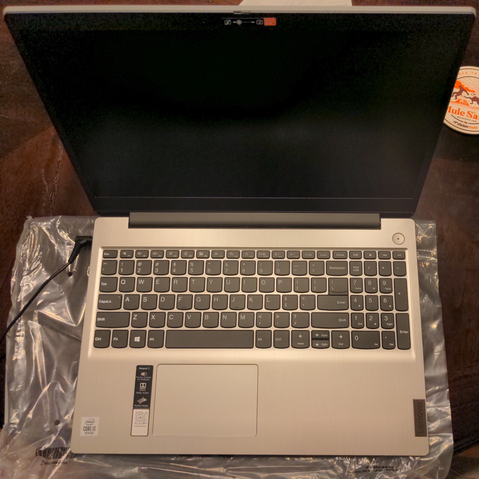 Linux Laptop – Lenovo IdeaPad 3 15.6” 256GB SSD Intel Core i3 11th Gen 8GB DDR4