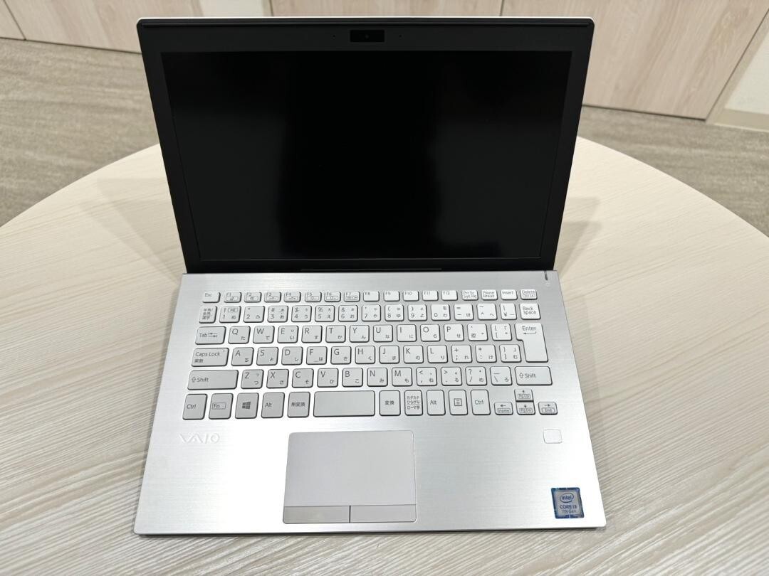 Vaio 11.6 Inch Laptop PC VJS112C12N RAM: 4GB SSD: 256GB Windows 10 Pro Core i3