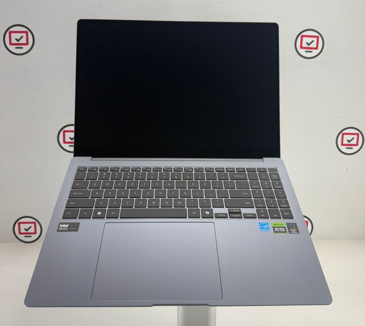 Samsung Galaxy Book4 Ultra 16″ Ultra 9 185H 32GB 1TB SSD RTX 4070