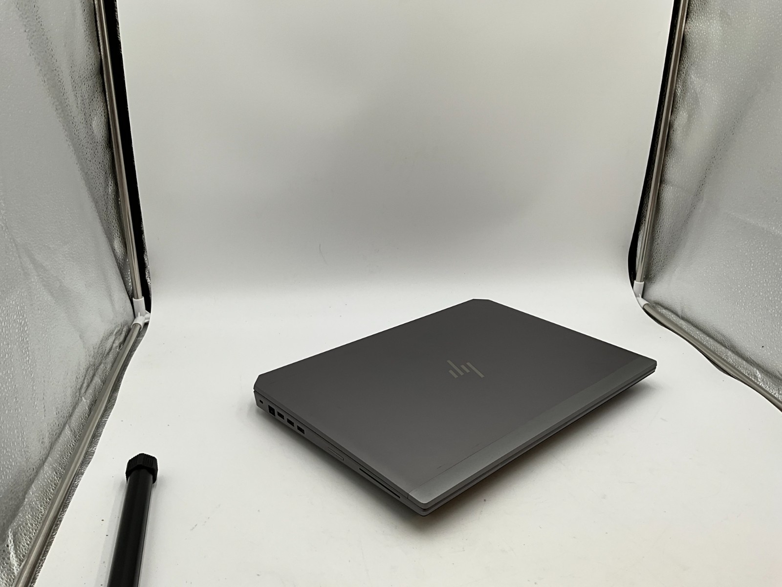 HP ZBook 17 G6 8CA77US 17.3″ i7-9850H 64GB 2x1TB RTX 4000 LAPTOP 5CD0139TRG