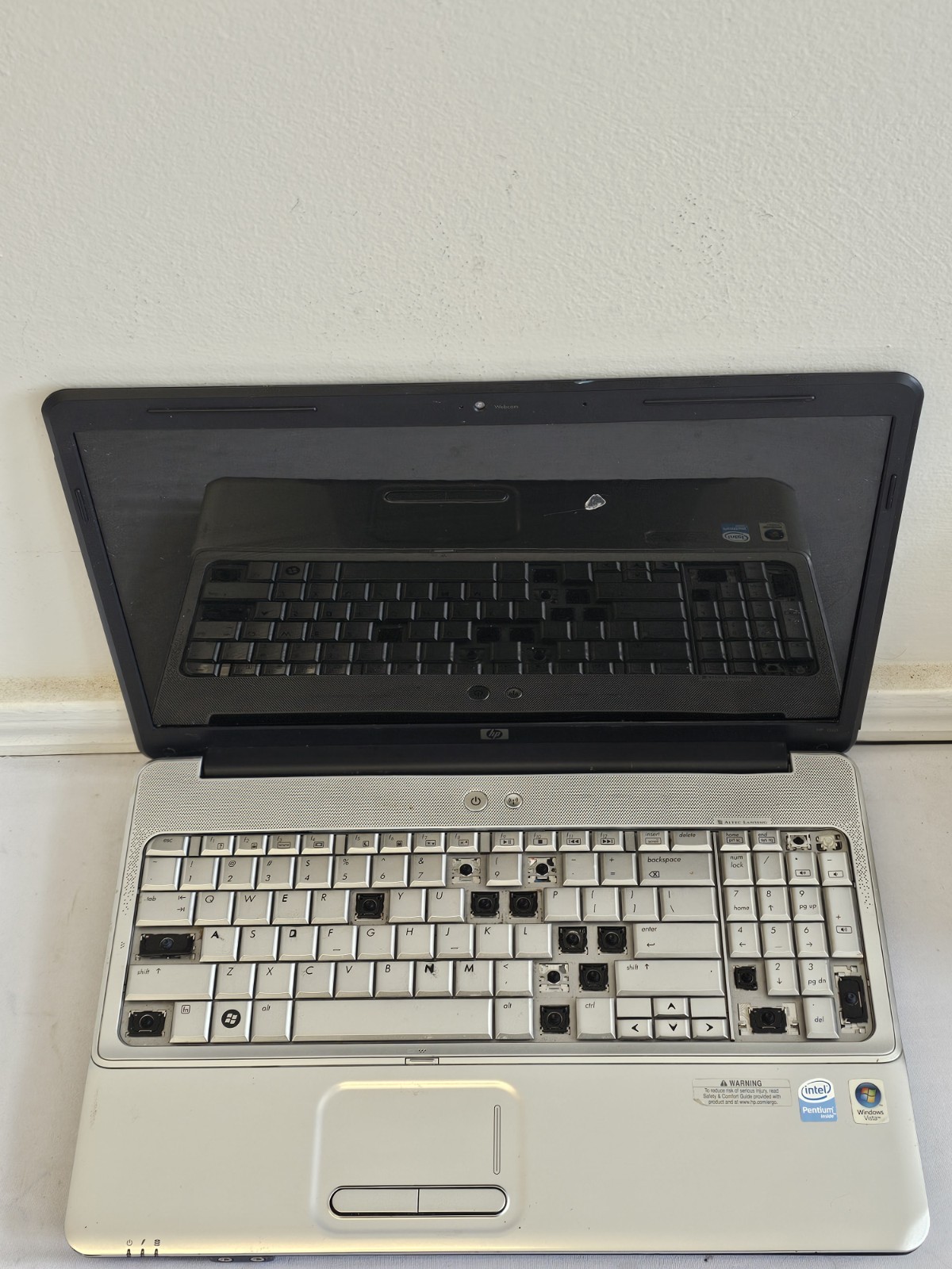 HP Notebook G60 Laptop – Intel Pentium T4200 – 3GB RAM – Parts/Repair – READ