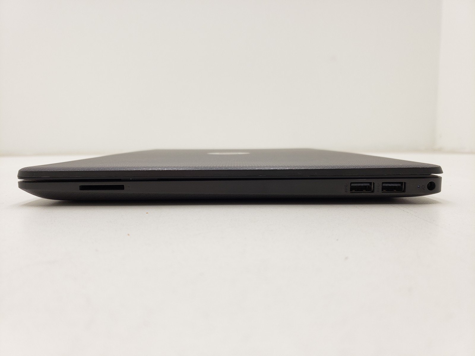 HP 250 G9 Intel Core i5-1235U 16GB RAM 512GB SSD Windows 11 Pro 15.6″ Laptop PC.