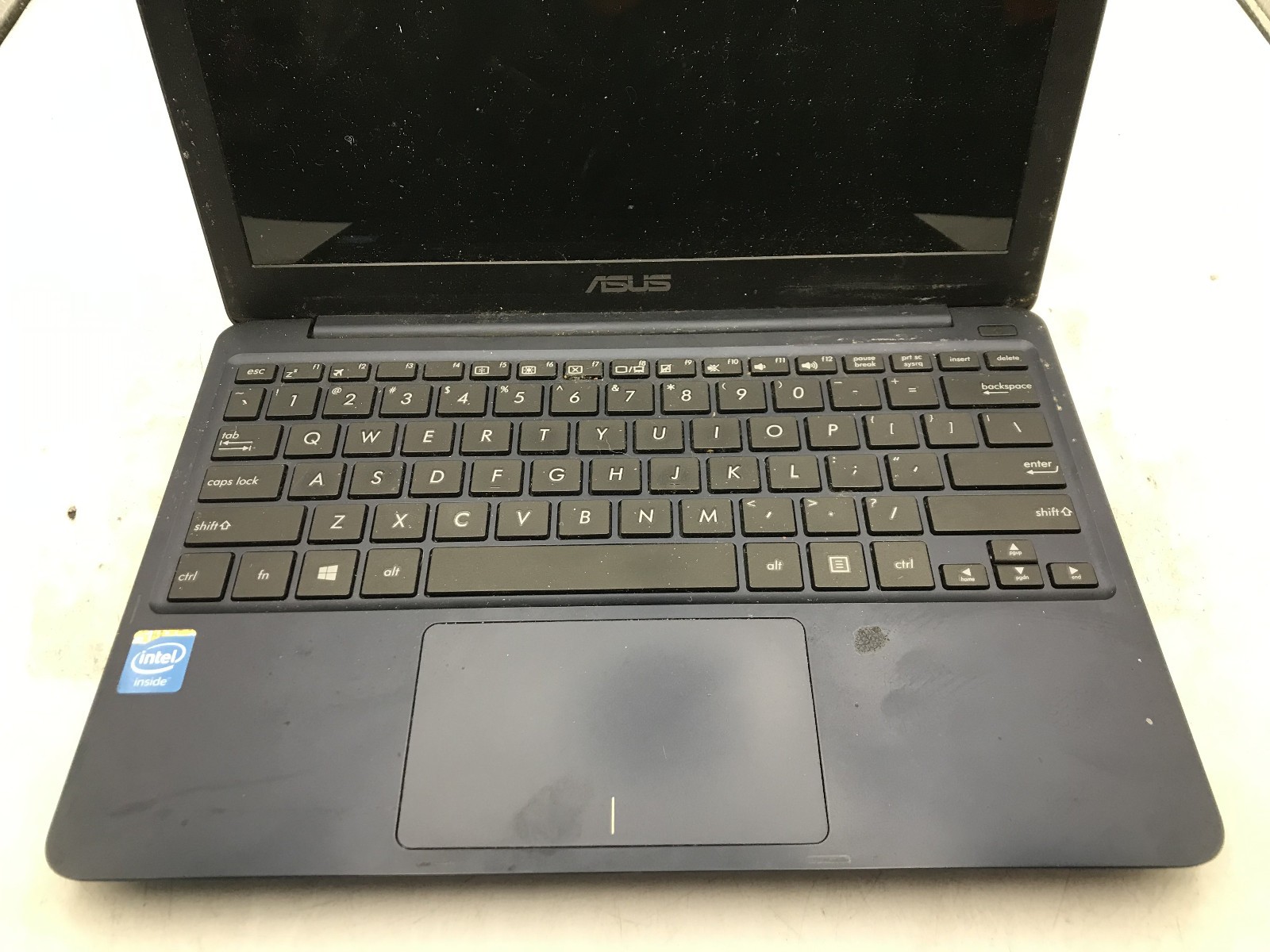 ASUS EeeBook X205T – FOR PARTS/REPAIR – INTEL ATOM Z3735F – 2GB RAM – READ – BB!