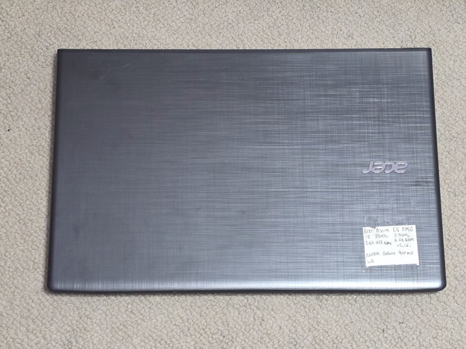 Acer Aspire ER-575G i5-7200U@3.1 GHz 256GB NVMe 16GB Ram Geforce 940MX W11