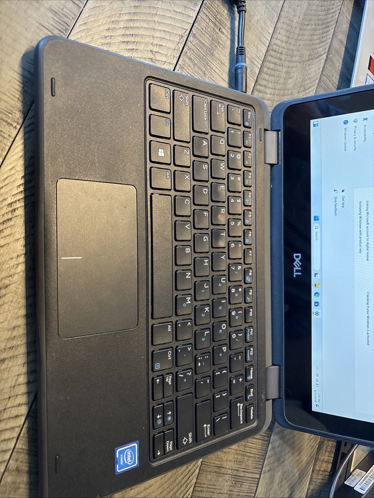 Dell Latitude 3190 2-in-1 Touch Intel N5030 1.1GHz 4 GB 64 GB SsD Win 11 P. Edu.