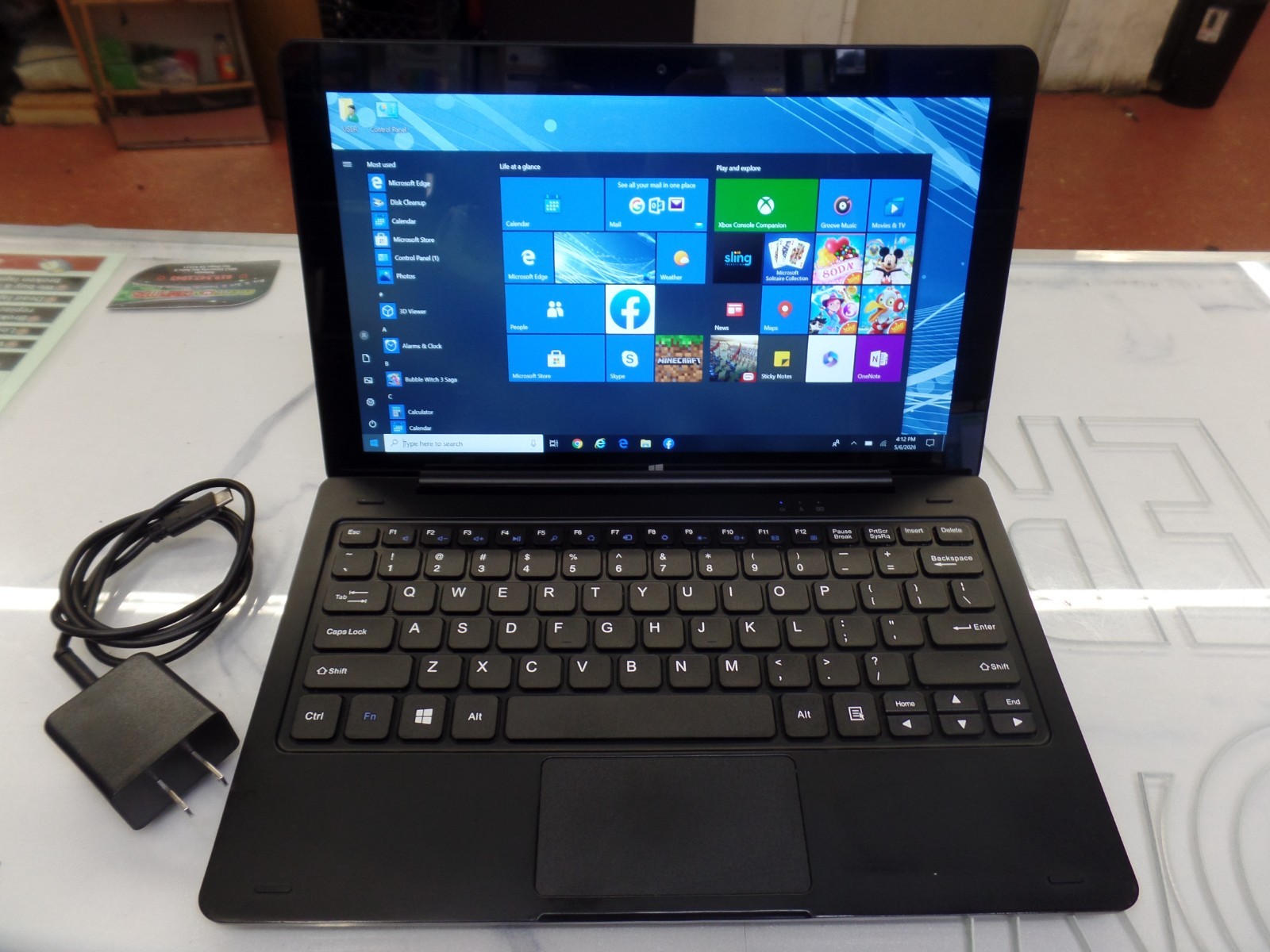 11.6″ Insignia NS-P11W7100 2GB 32GB Windows 10 1.44Ghz Intel Laptop Black