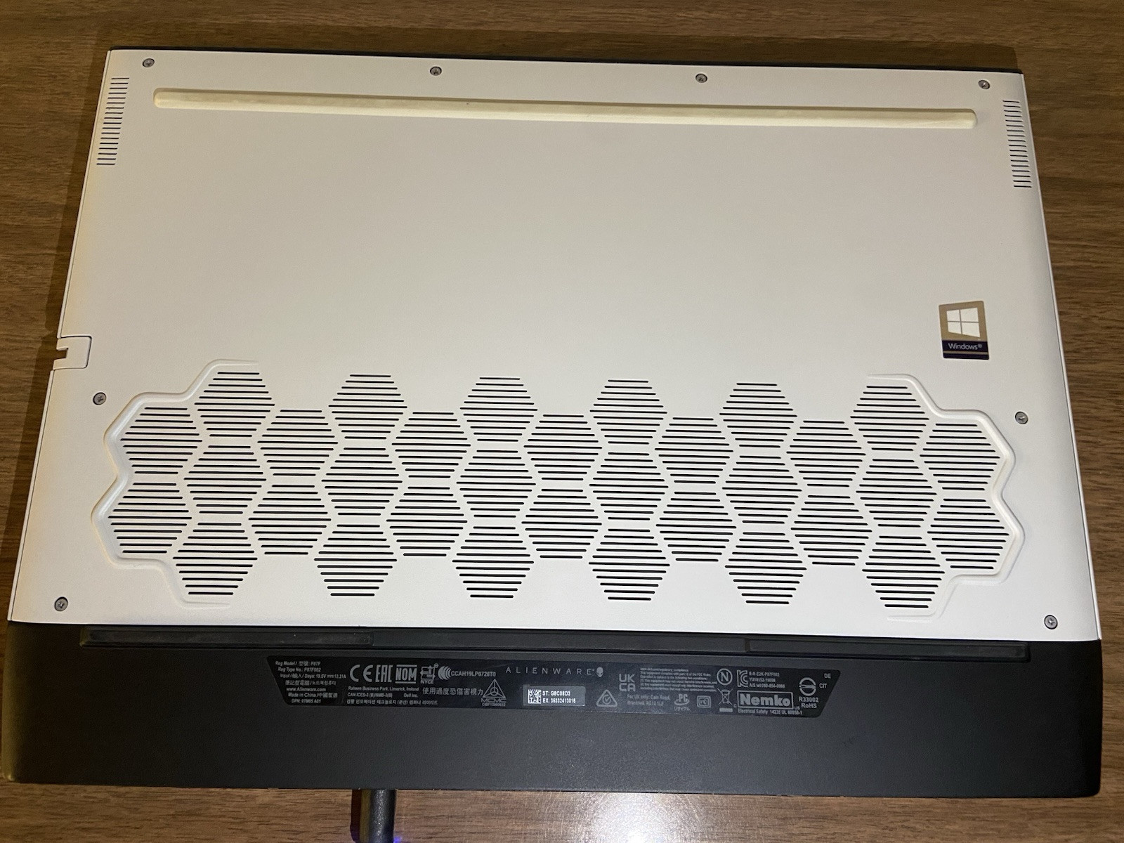 Alienware m15 R3 Laptop, 15.6, i7-10750H, 16GB Ram, RTX 2060, 512GB NMVe