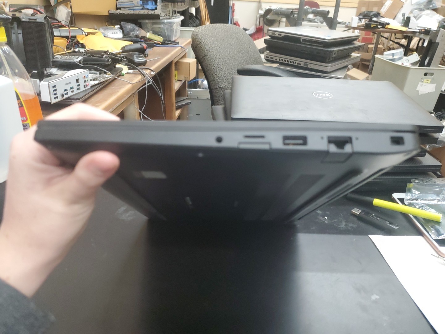 Dell Latitude 7490 14″ Touch (Intel Core i5-8350U, 16GB 256 GB SSD) 121925-2