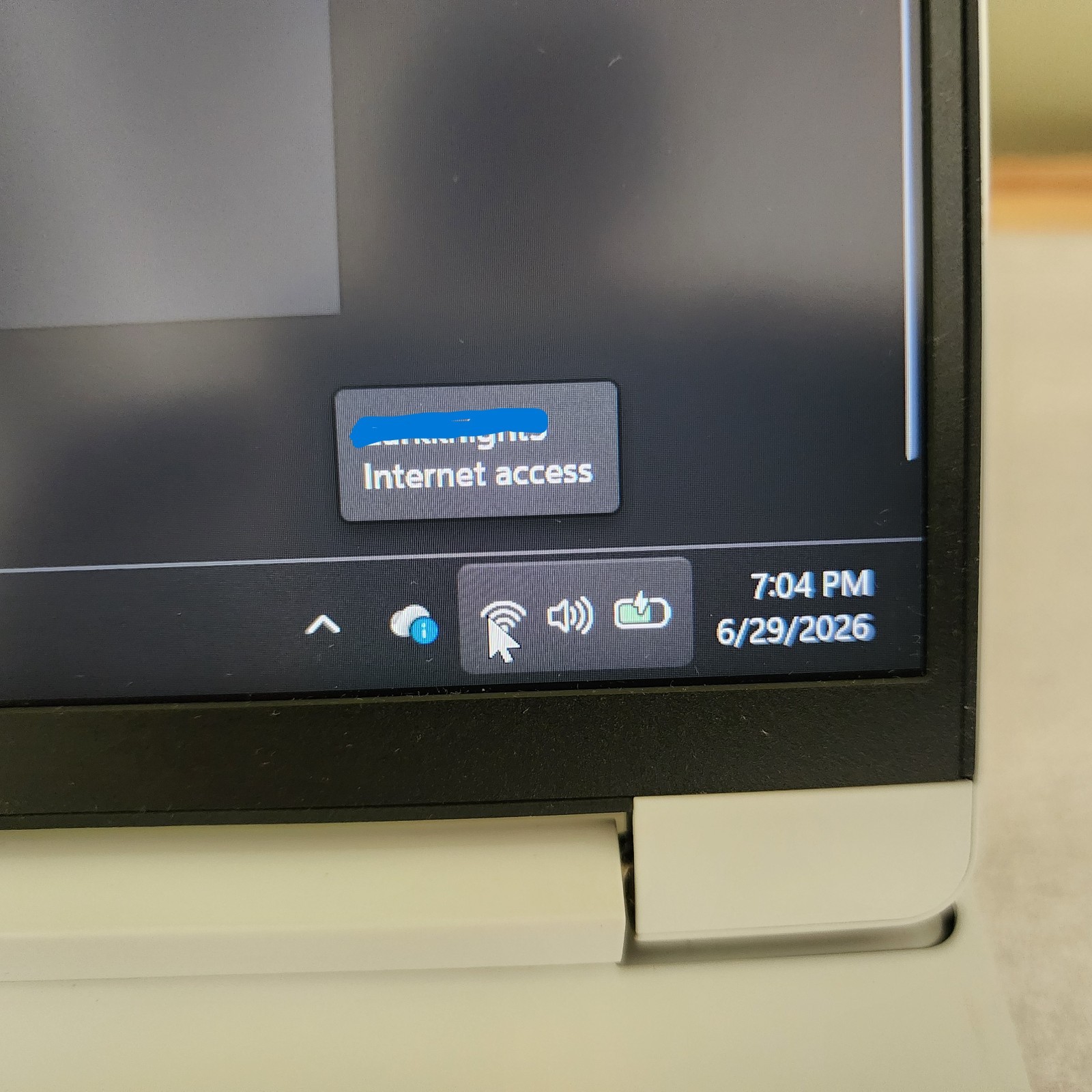 *MINT* Lenovo Legion 7 16IRX9 16″ i7-14700HX 16GB 1TB SSD RTX 4060 Laptop
