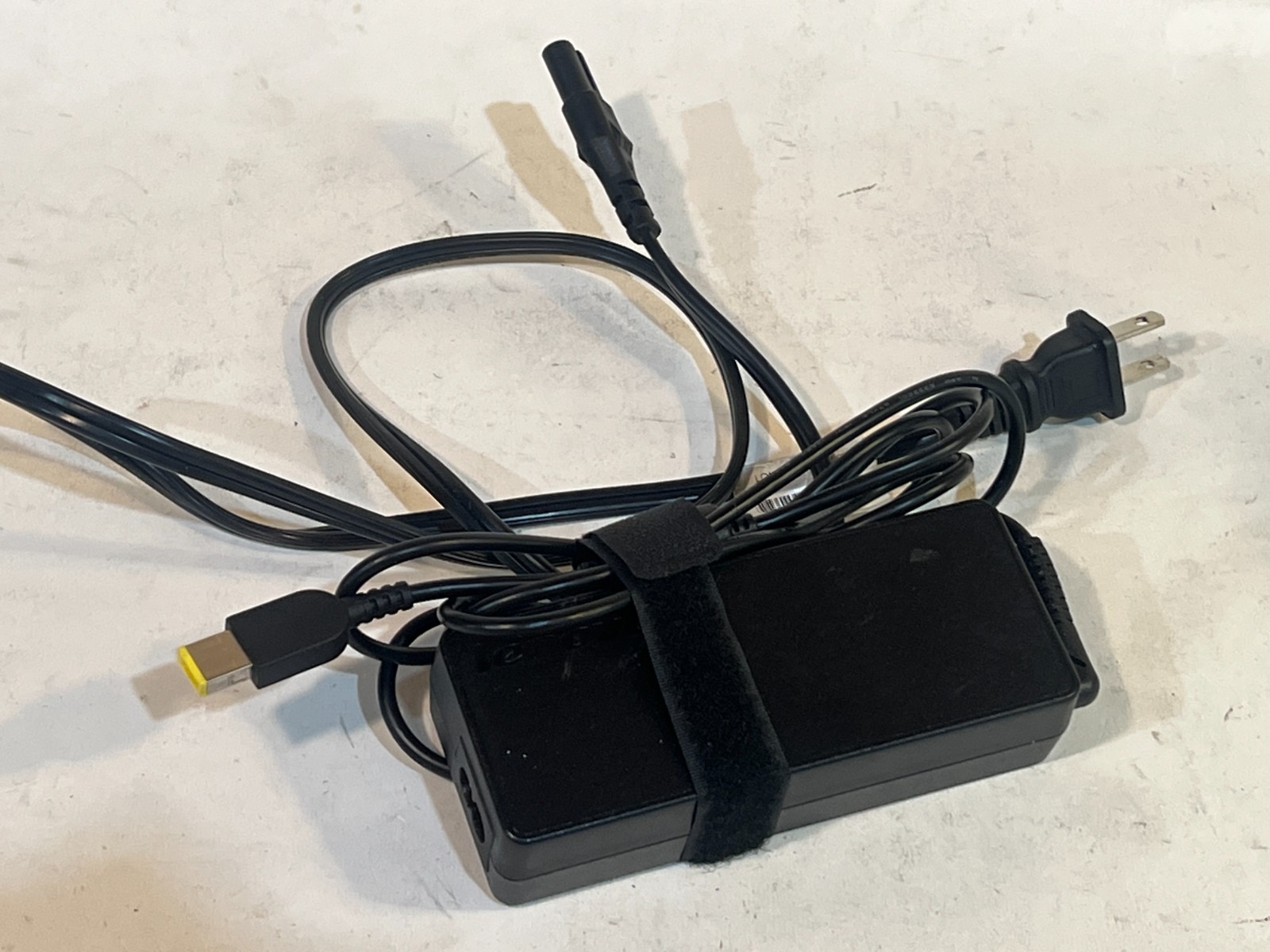 Lenovo T470s ThnkPad Laptop with 40A2 Ultra Dock and AC Adapter