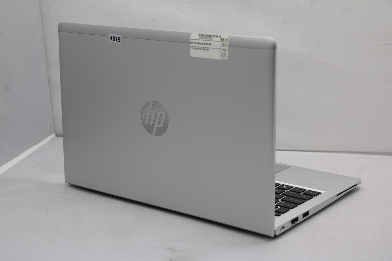 HP ProBook 640 G8 – i5-1145G7 – 16GB, 512GB, Windows 11 +Adapter