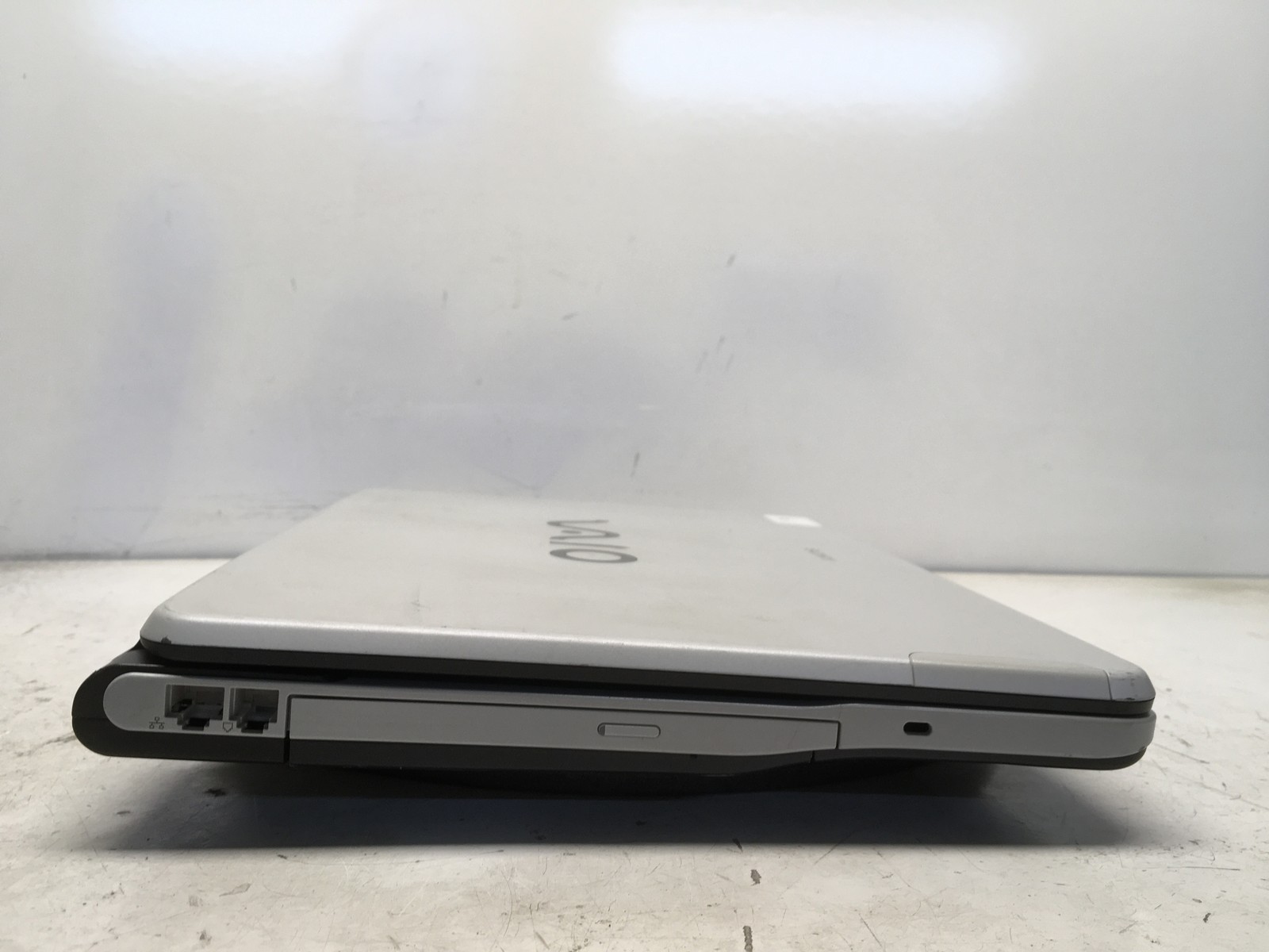 Sony Vaio VGN-FS715 Intel Pentium M 740 1.73GHz 512 MB NO HDD No Batt