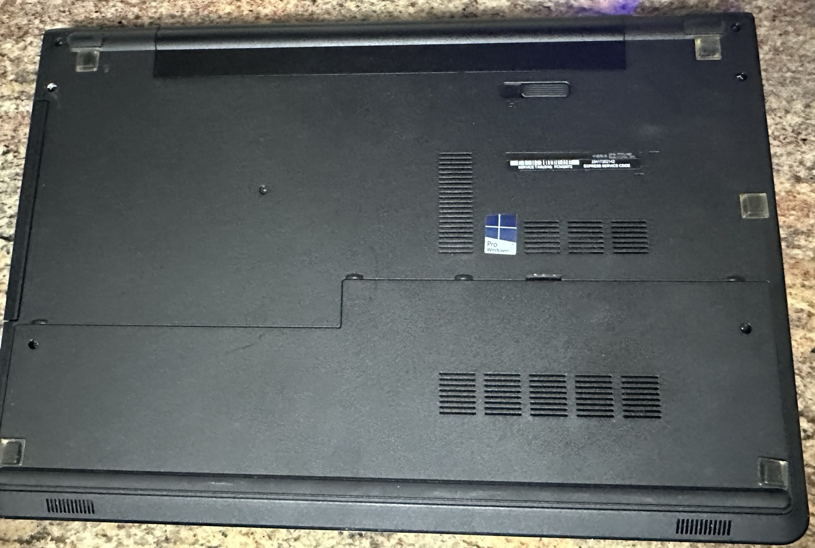 Dell Inspiron 17 Laptop with I3 processor, 4GB RAM, 500GB hard drive. 17”