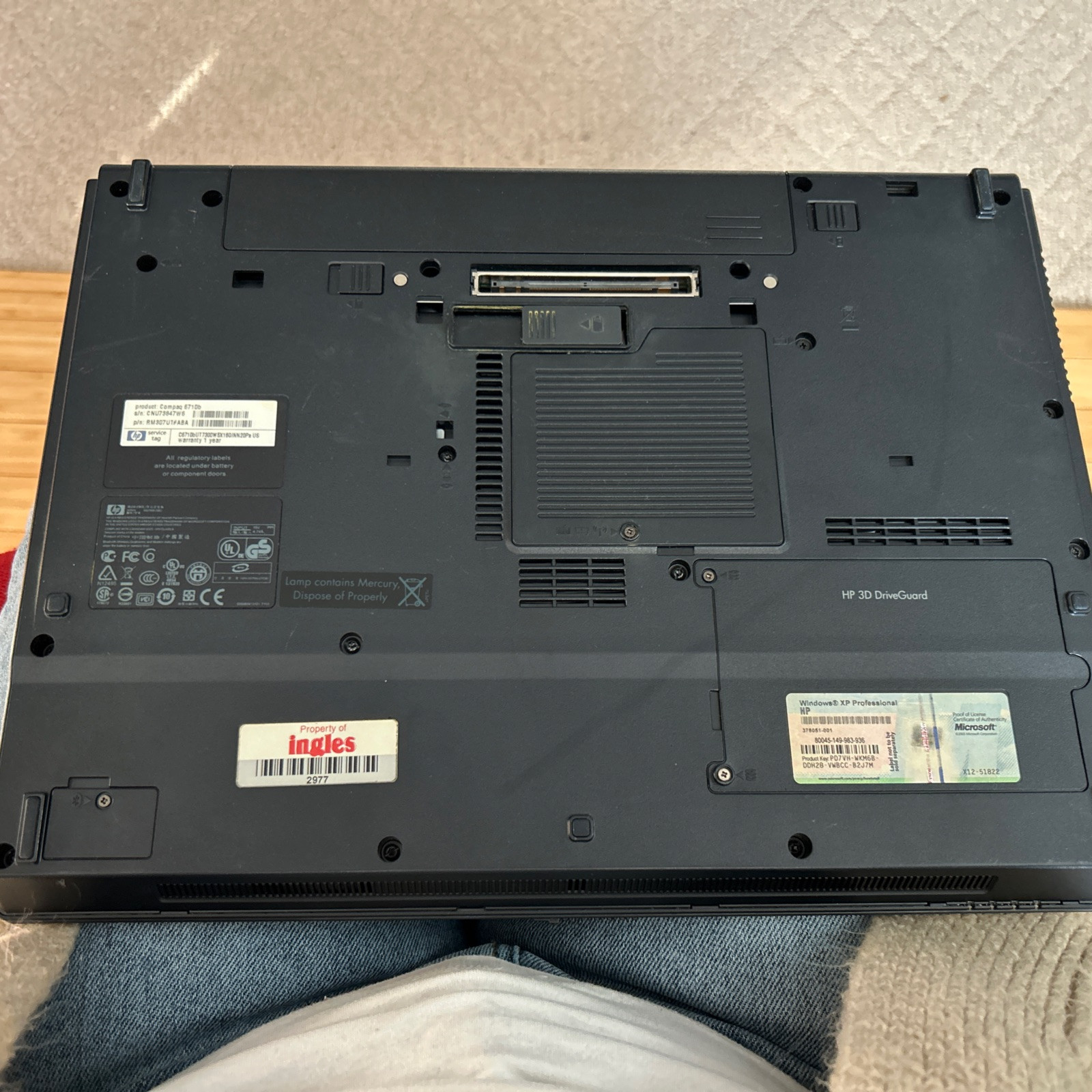 HP Compaq 6710b Laptop For Parts As Is Turns On No Cord Error Message