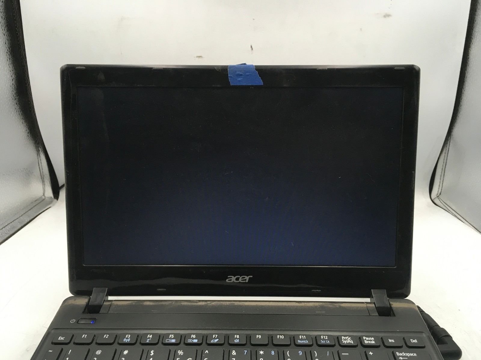 ACER ASPIRE V5 131 2680 – FOR PARTS/NO BOOT – INTEL CELERON 1017U – 4GB RAM – BB