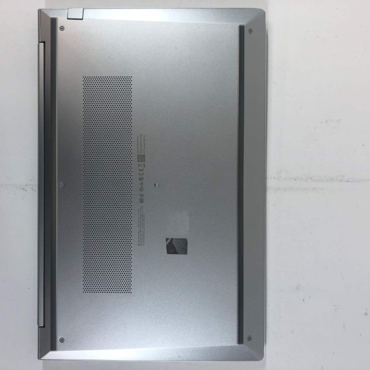 HP ProBook 450 G9 15.6″ i5-1235u 1.3GHz 8GB RAM 256GB SSD