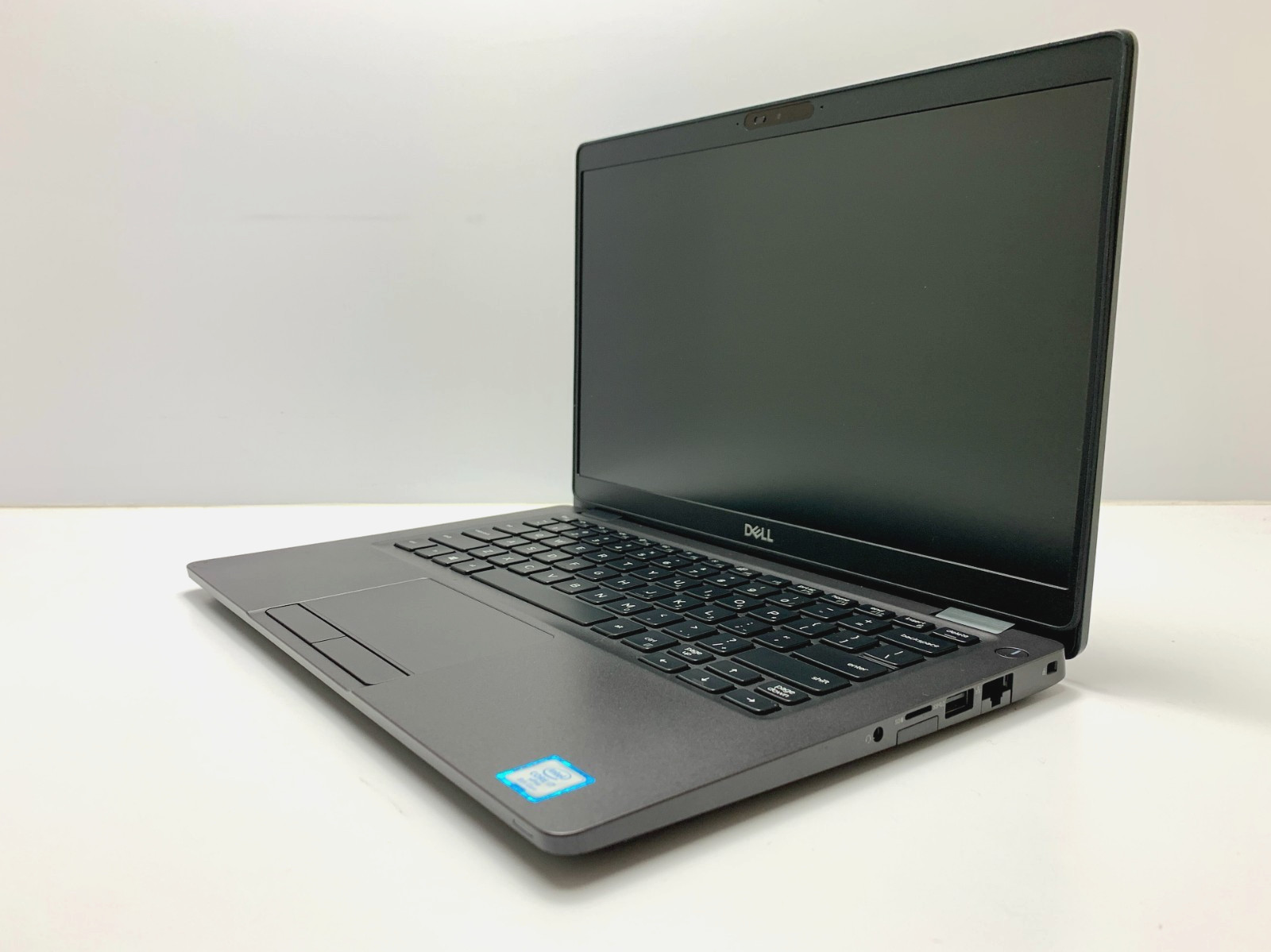Dell Latitude 5300 | i7-8665U | 16GB RAM | 256GB NVMe | LINUX