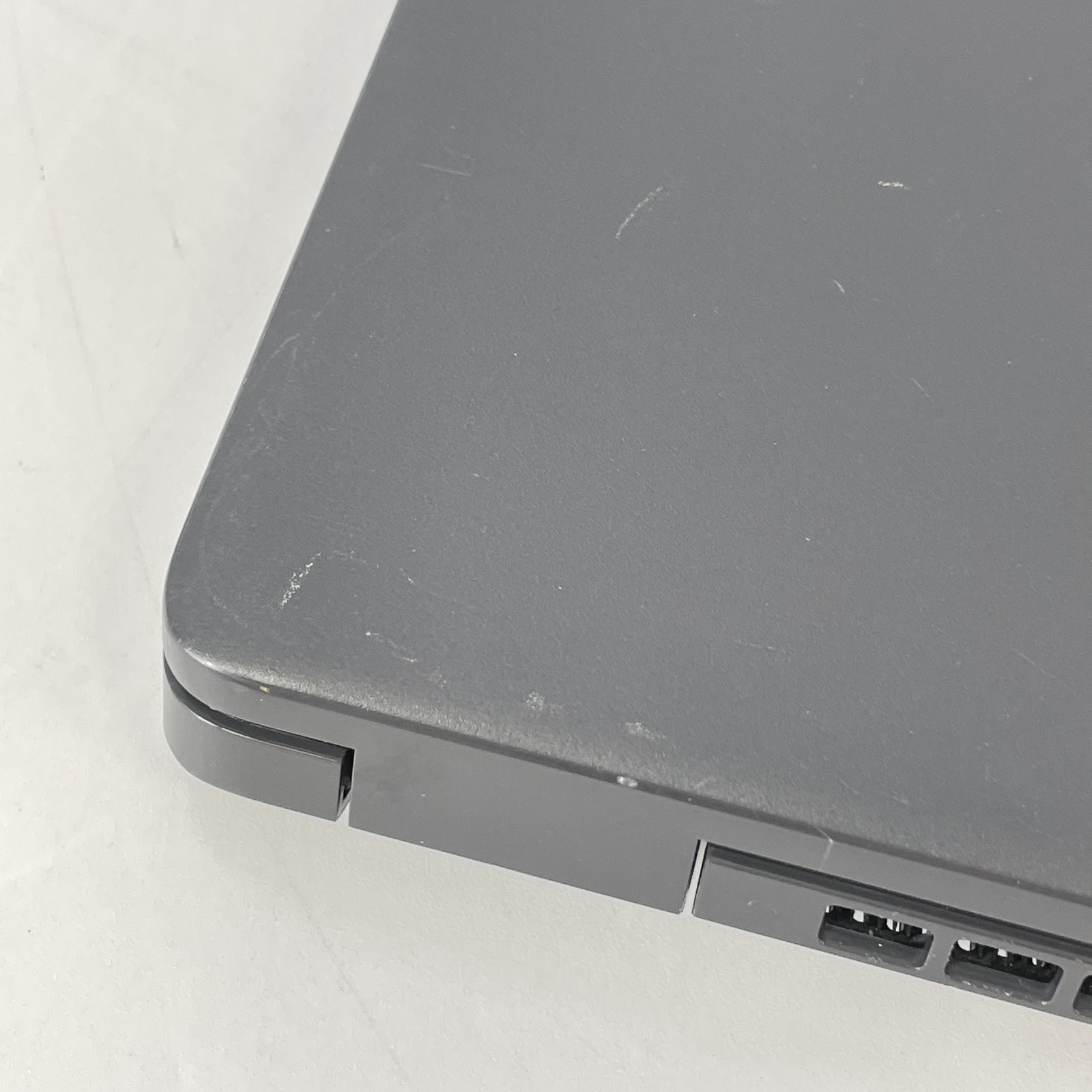Dell Latitude 3410 14 Gray HD i5-10210U 1.60GHz 8GB 500GB HDD BAD HEADPHONE JACK